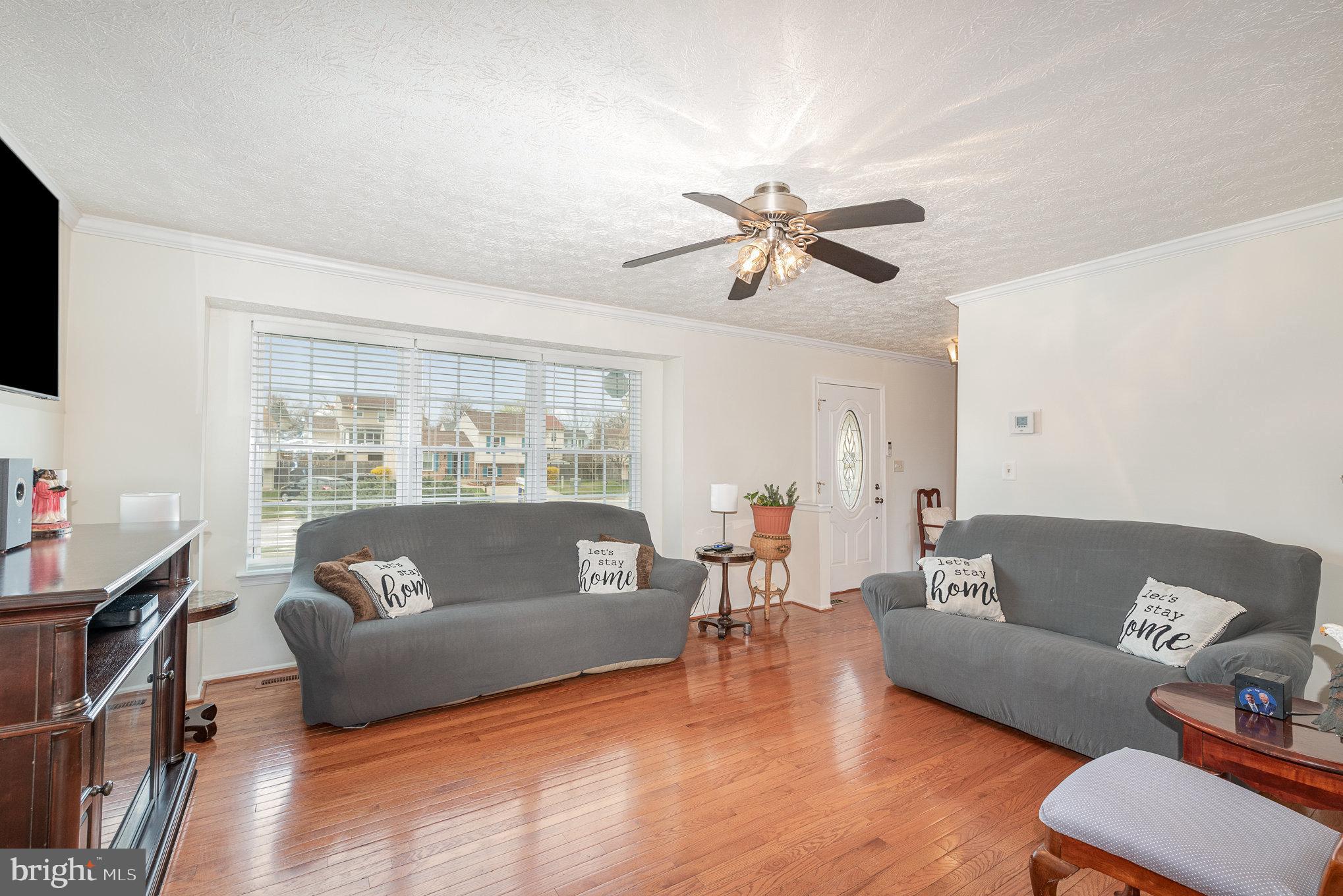 LAWNWOOD - Residential