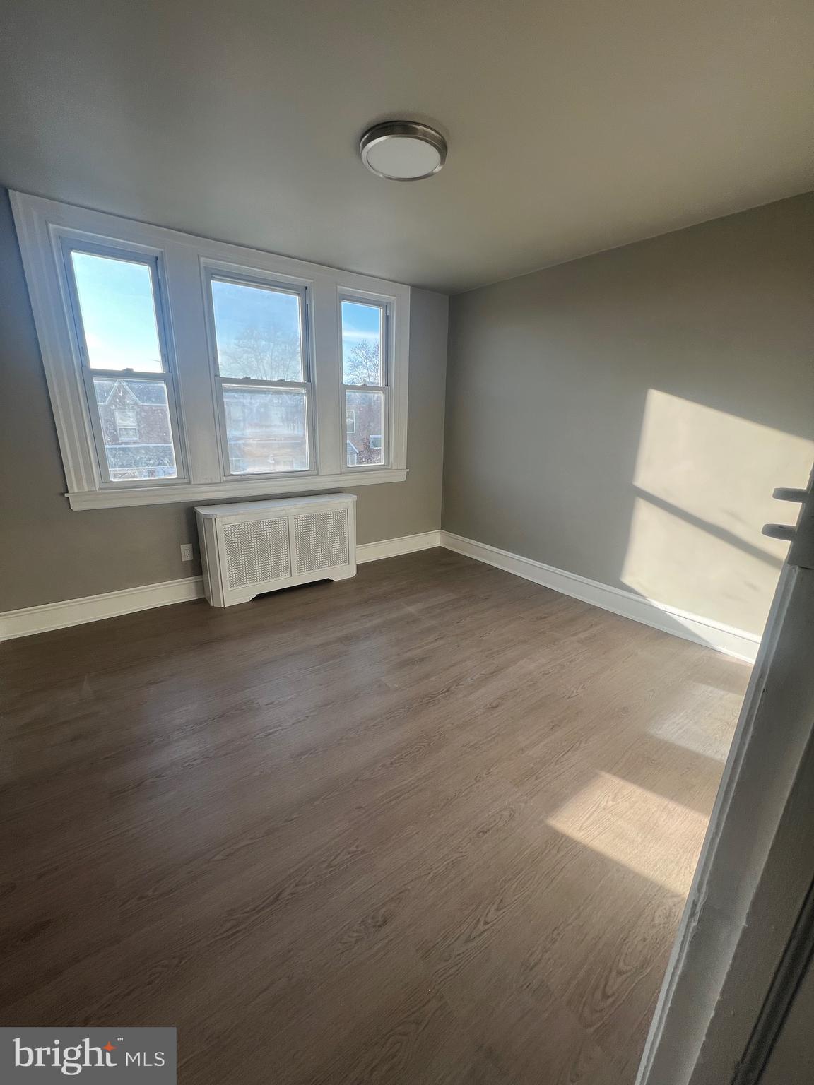 MAYFAIR - Residential