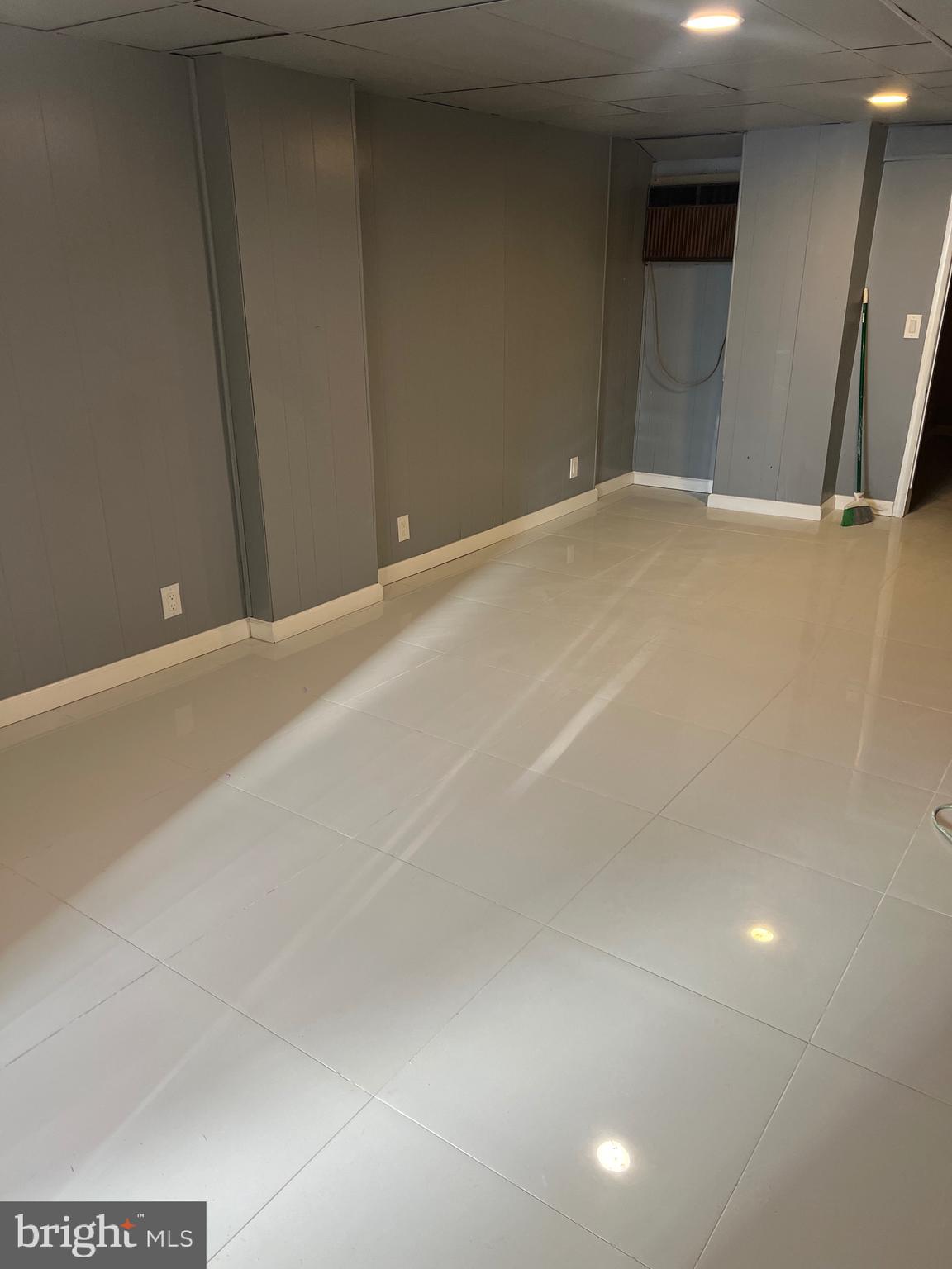 MAYFAIR - Residential