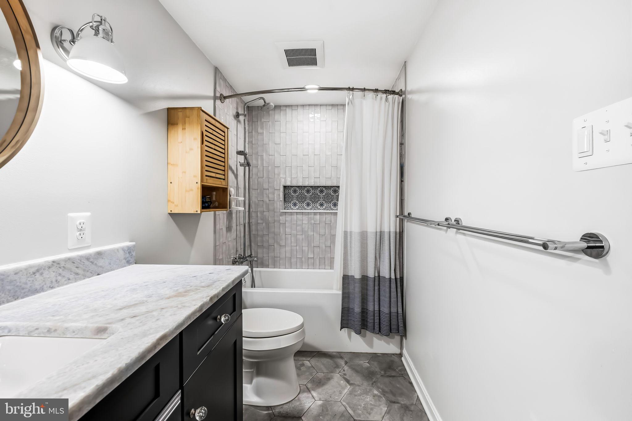 DORSEY HALL - Residential