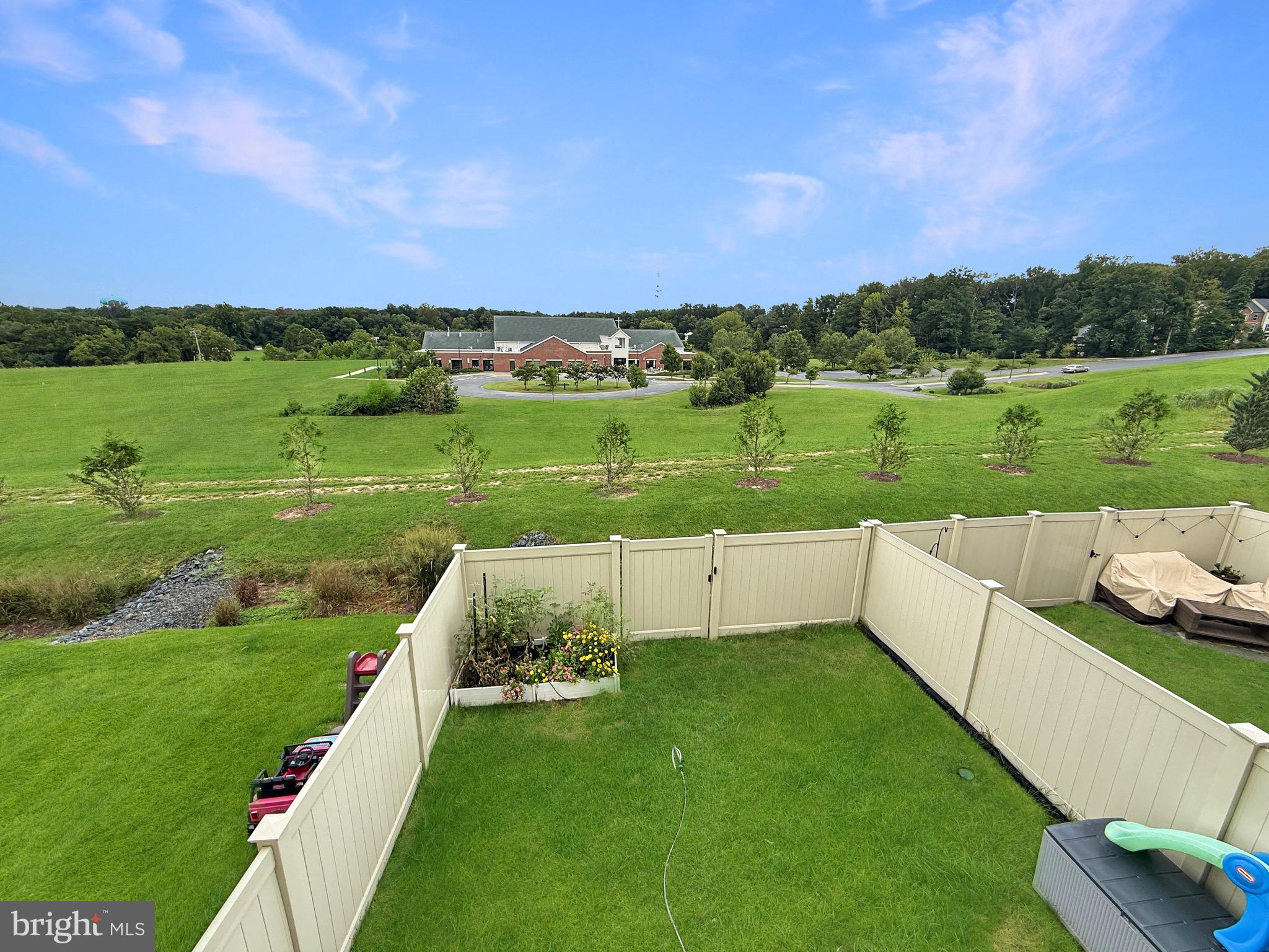 PARKSIDE - Residential