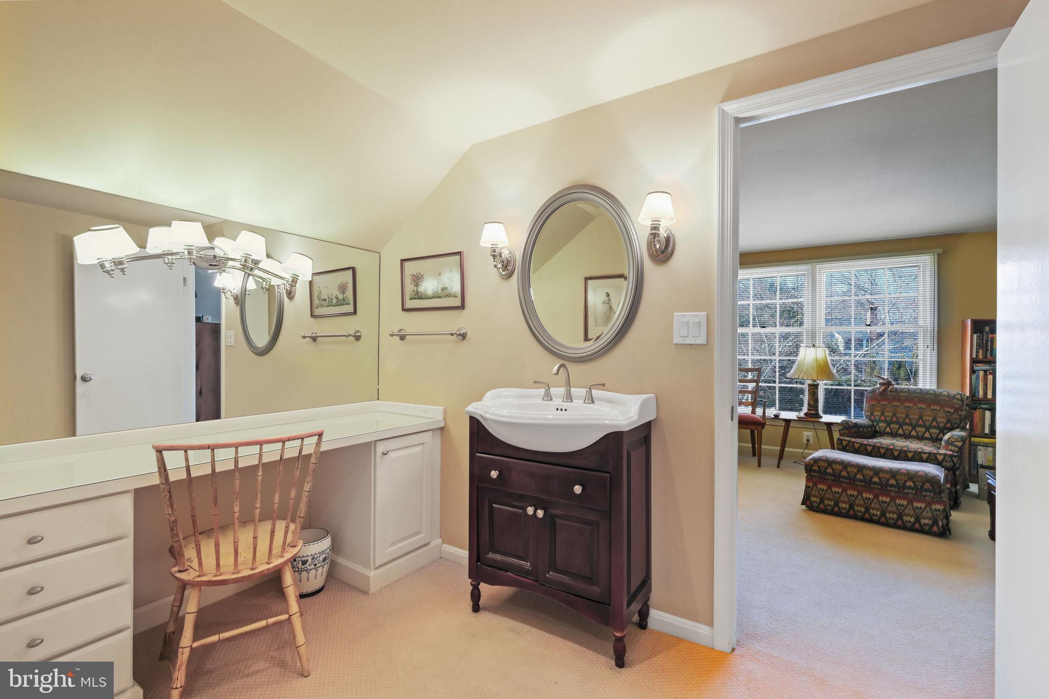 OLD FARM - Residential