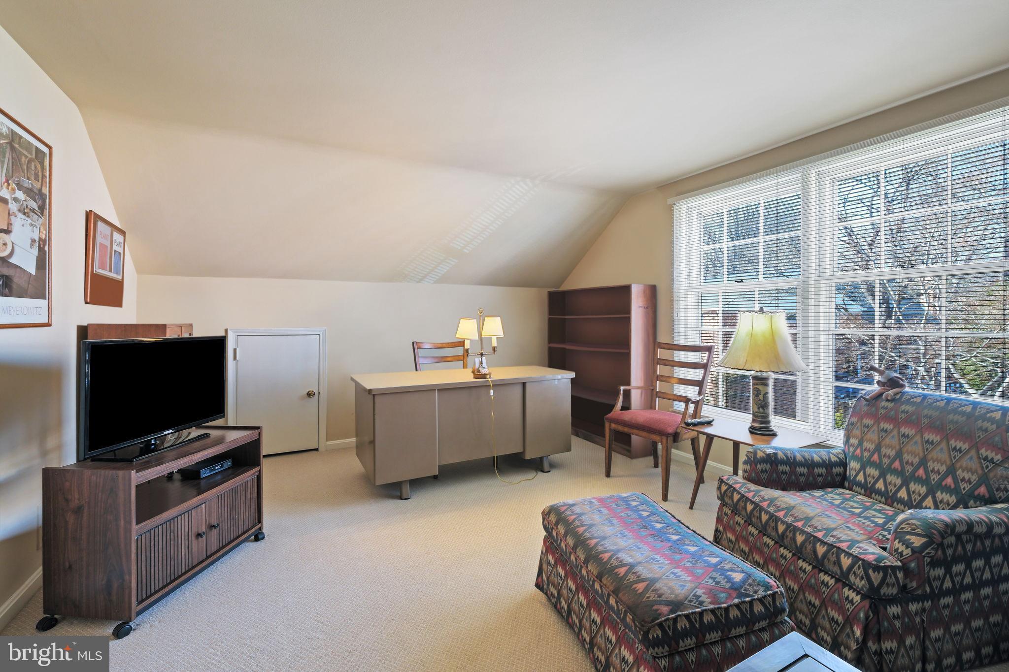 OLD FARM - Residential