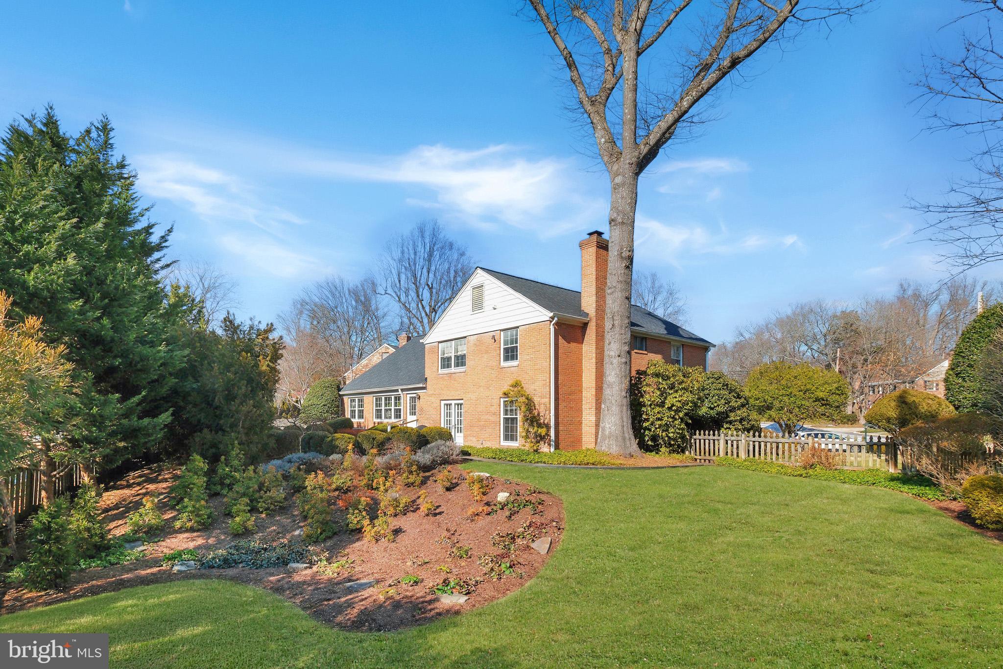 OLD FARM - Residential