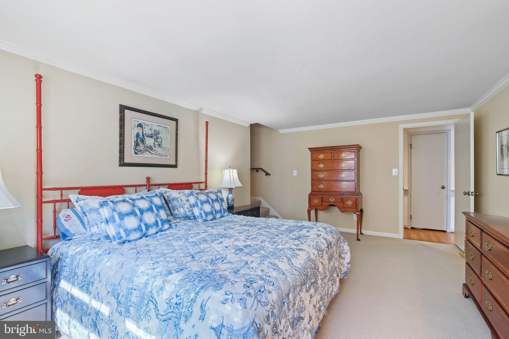 OLD FARM - Residential