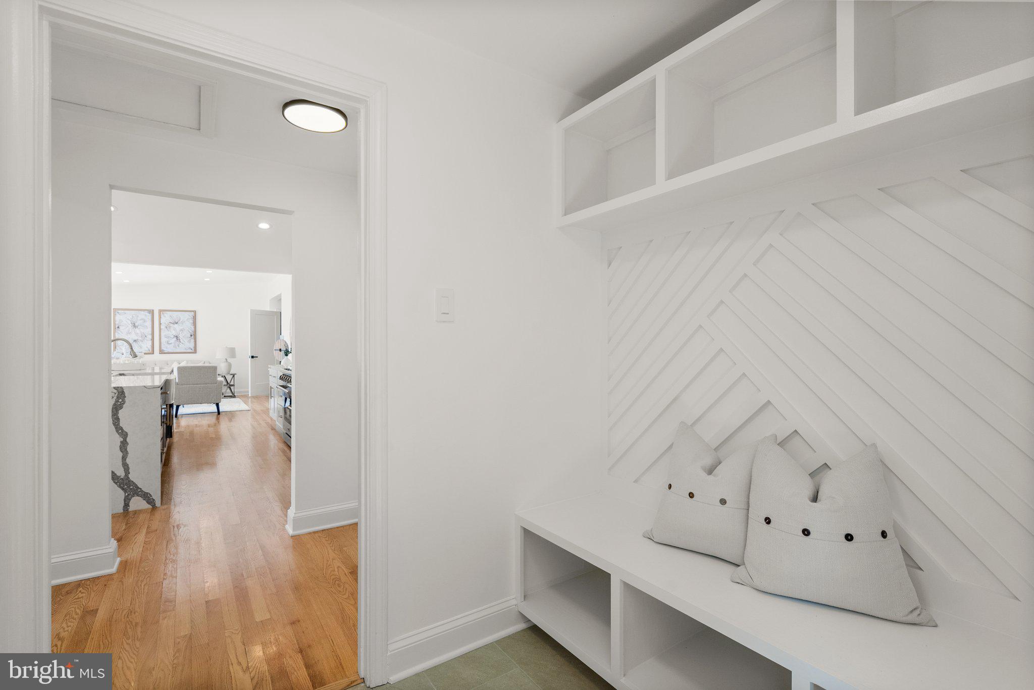 DARNESTOWN OUTSIDE - Residential