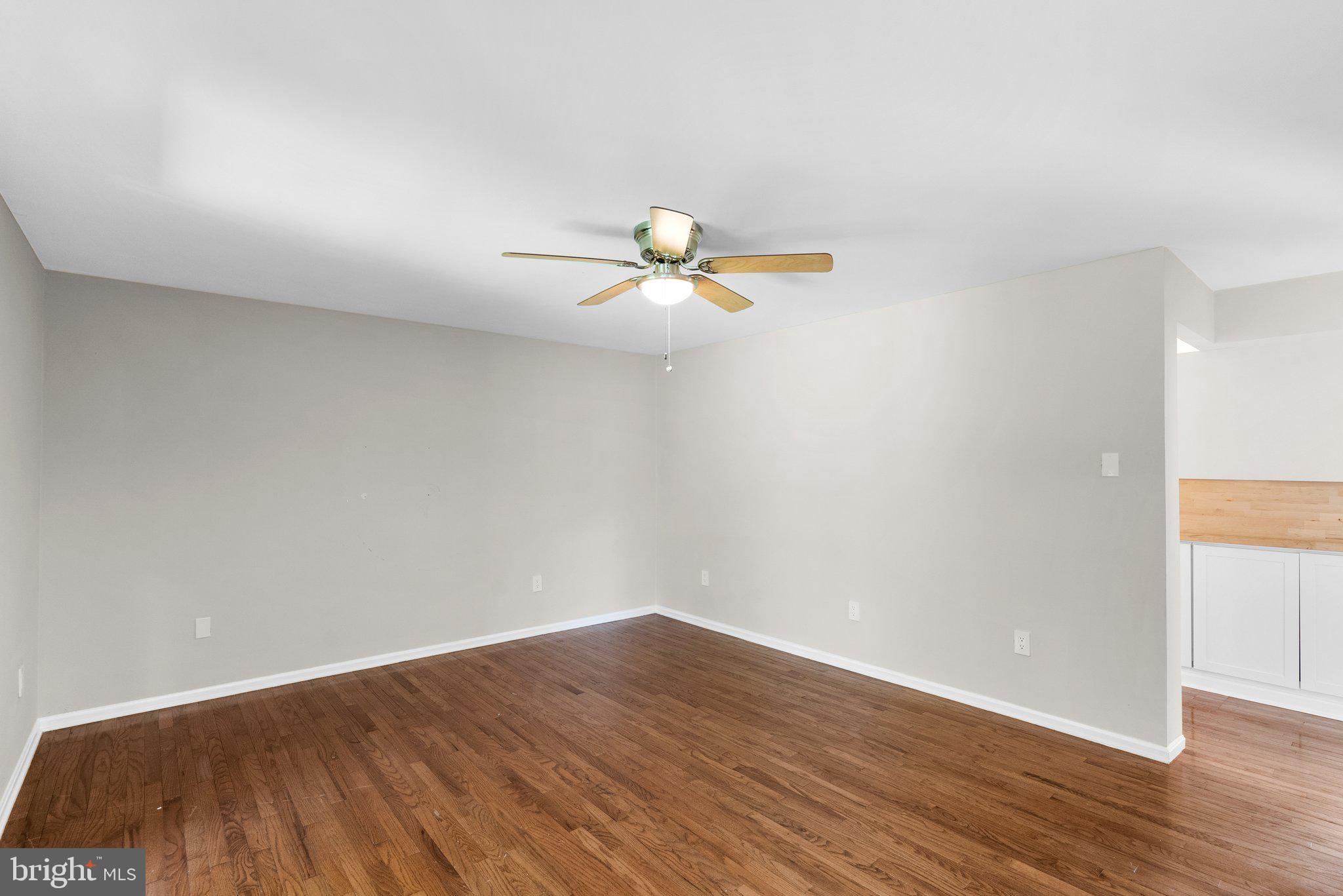 DARNESTOWN OUTSIDE - Residential