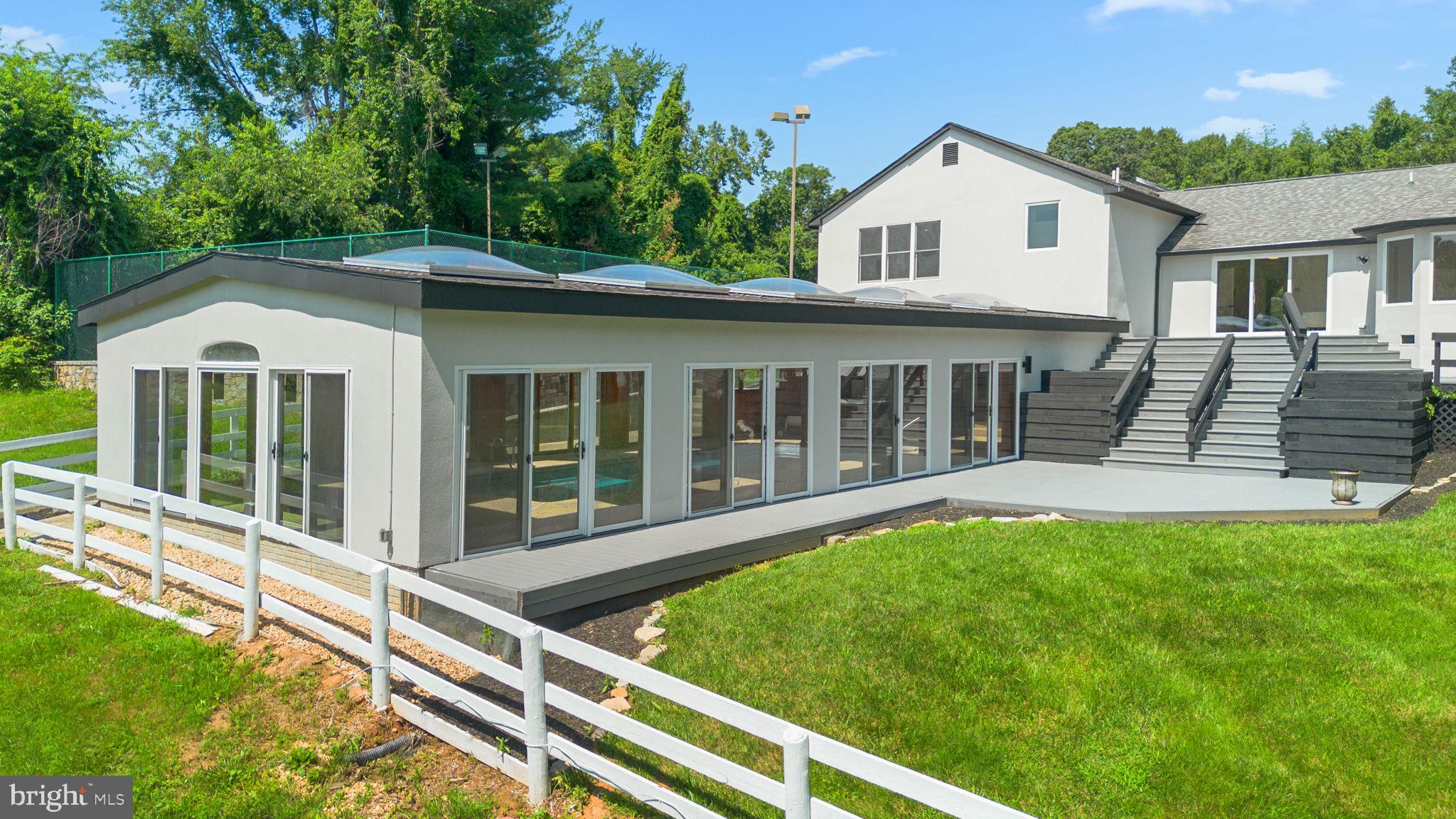 DARNESTOWN OUTSIDE - Residential