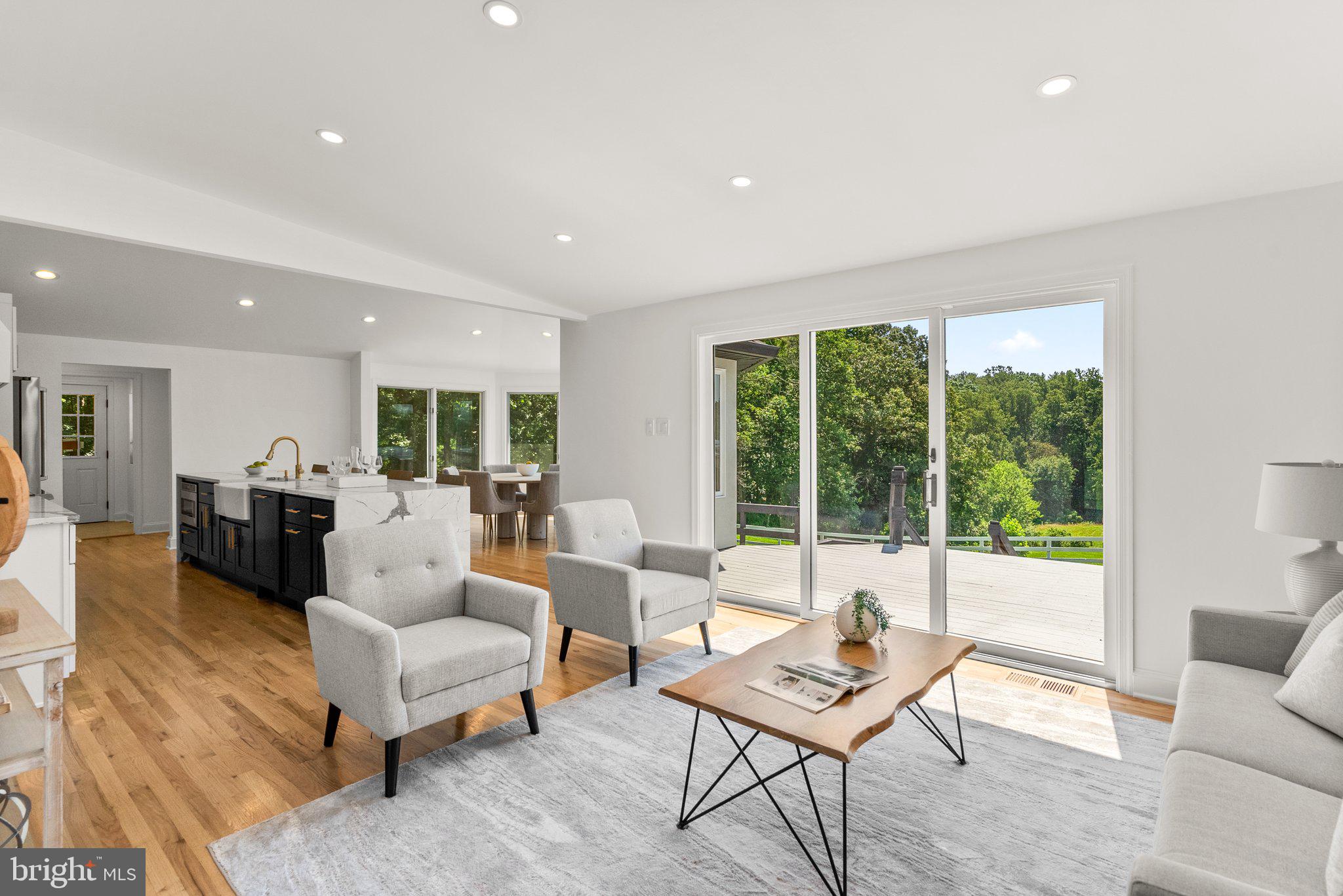 DARNESTOWN OUTSIDE - Residential