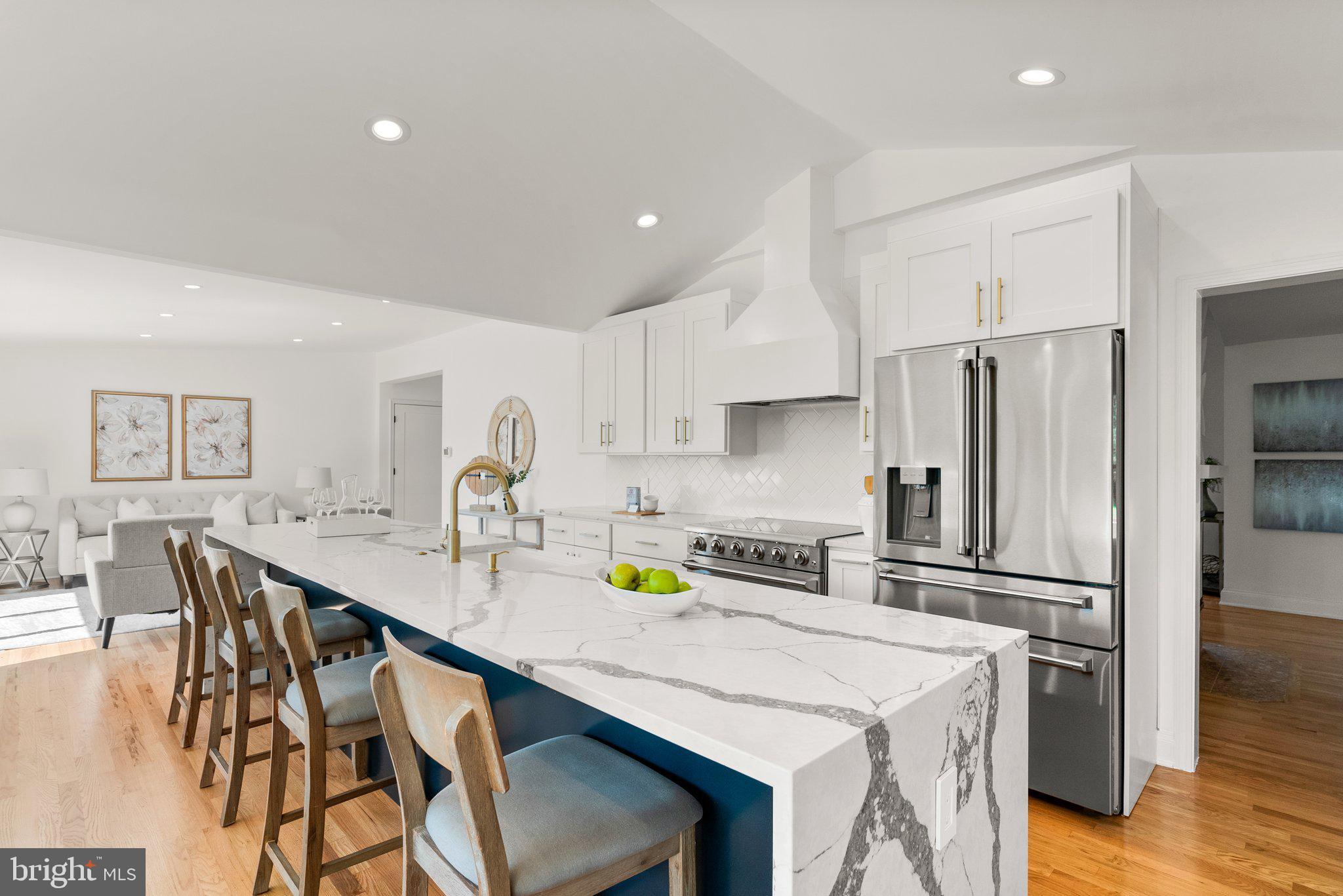 DARNESTOWN OUTSIDE - Residential