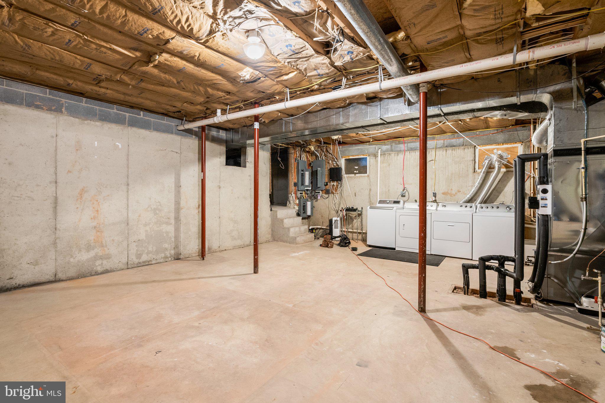 DARNESTOWN OUTSIDE - Residential