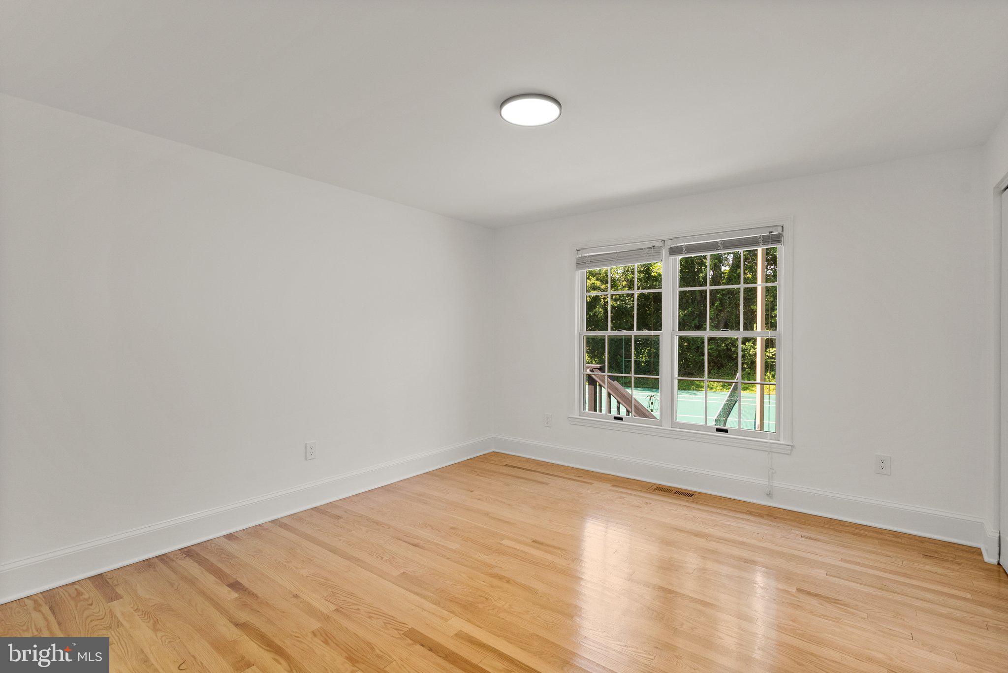 DARNESTOWN OUTSIDE - Residential