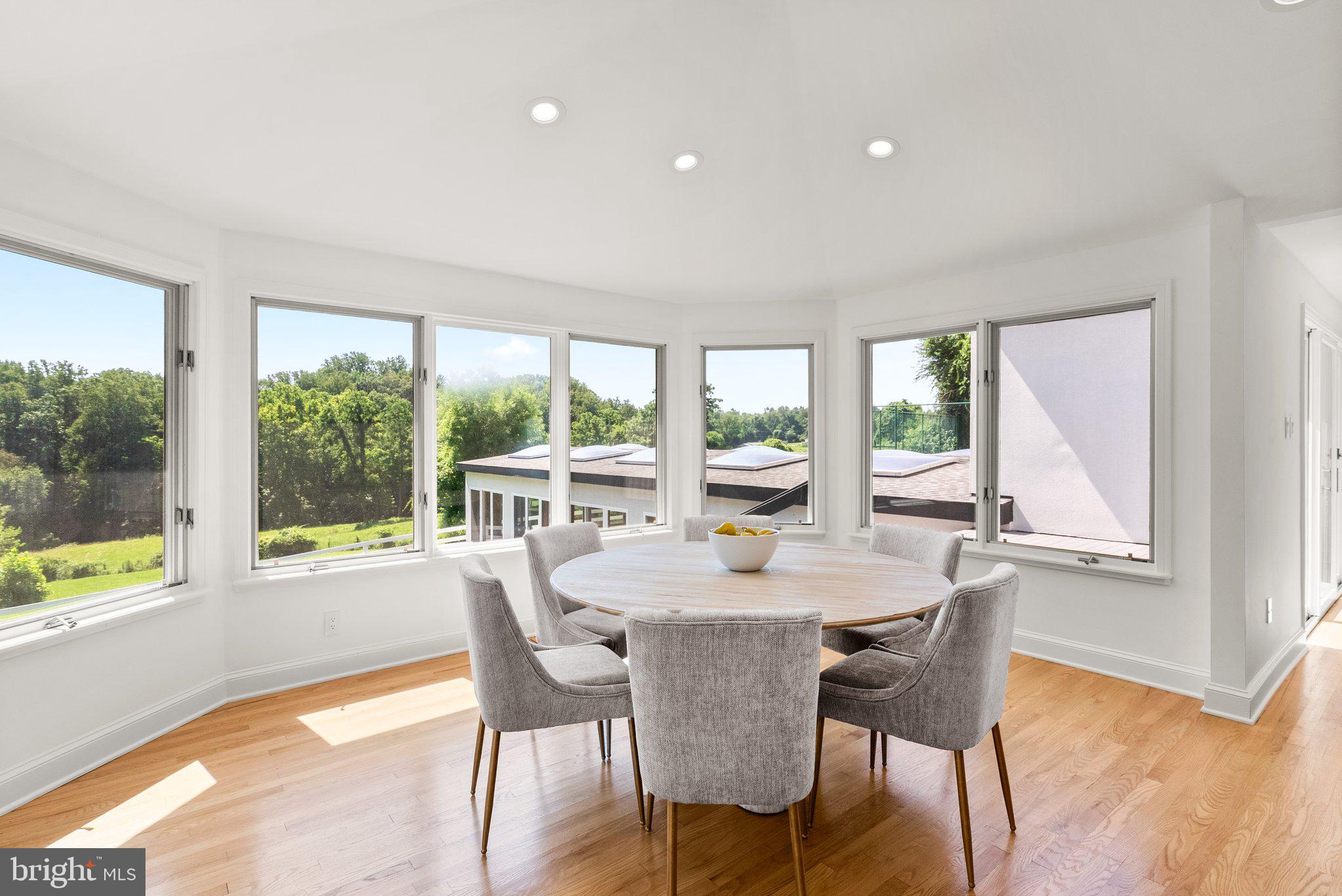 DARNESTOWN OUTSIDE - Residential