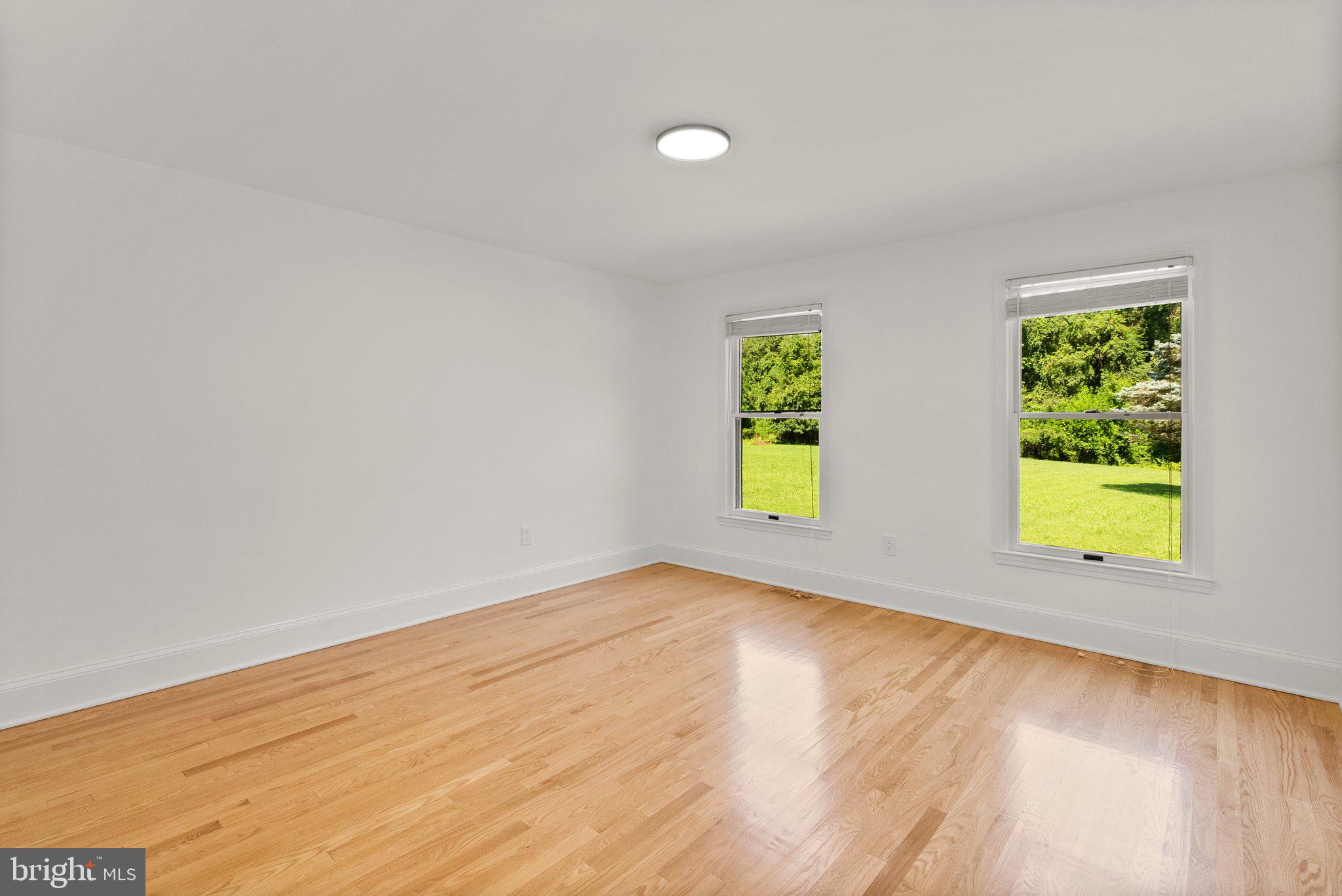 DARNESTOWN OUTSIDE - Residential