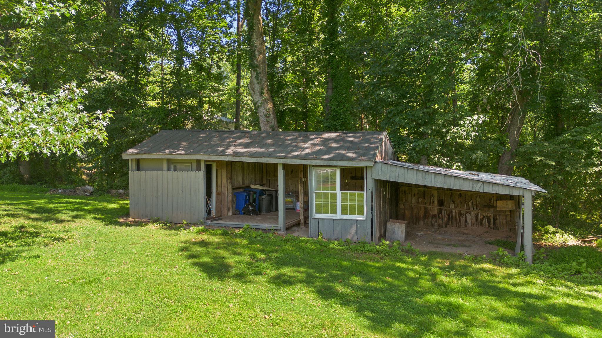 DARNESTOWN OUTSIDE - Residential