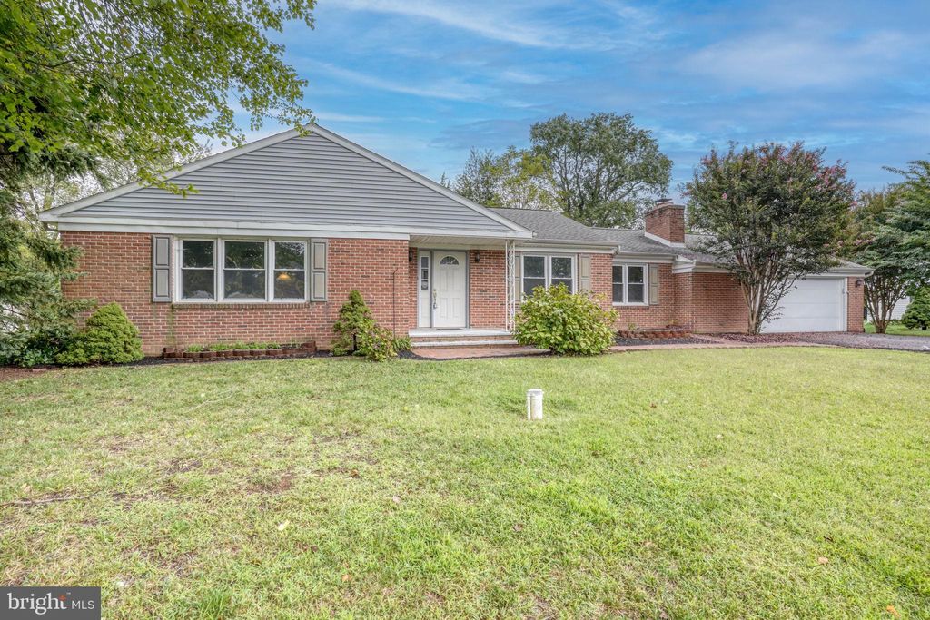 Photo of 123 Candlewicke Drive, DOVER, DE 19901 (MLS # DEKT2040468)