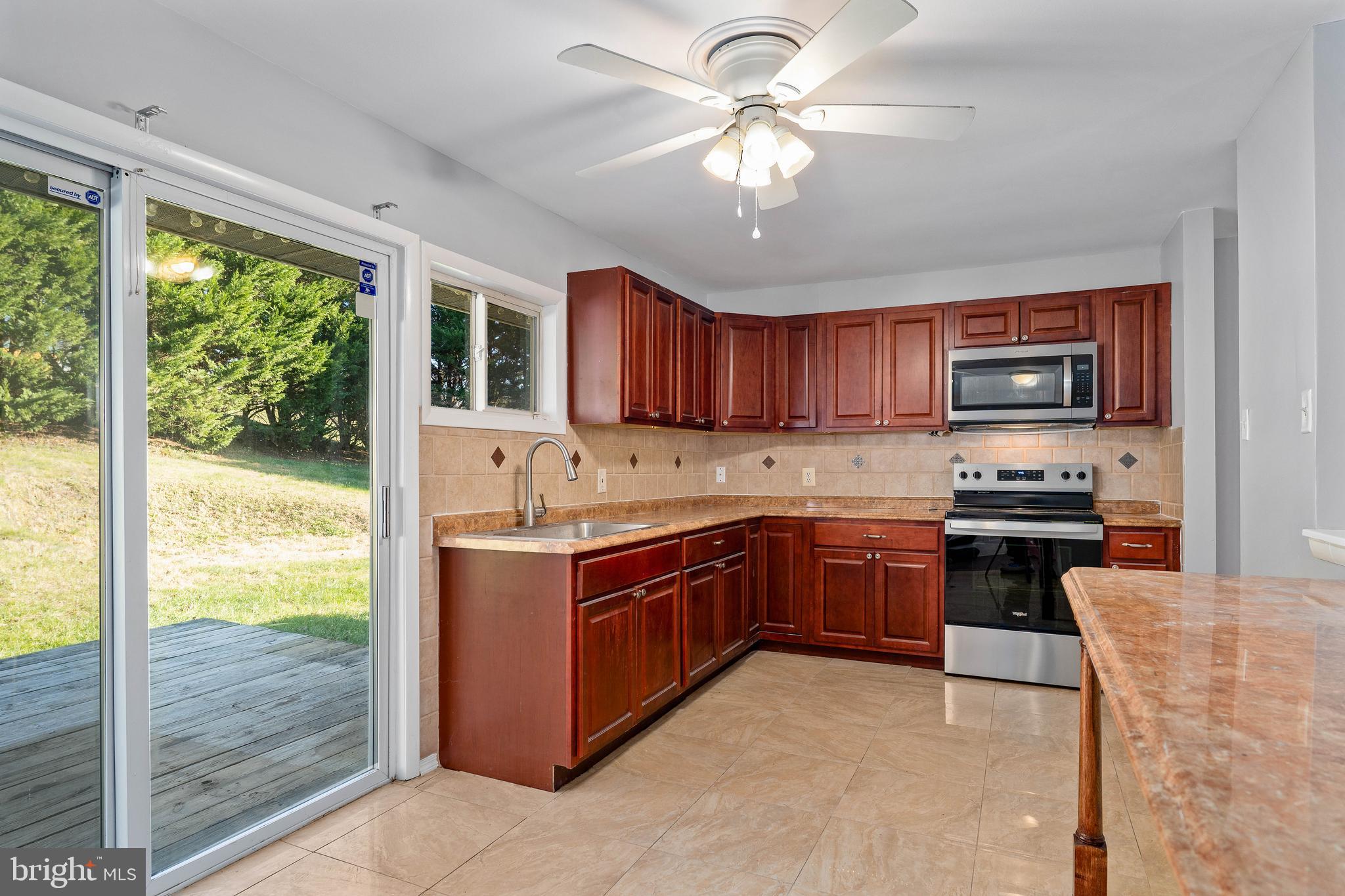 NORTH HILLS - Residential