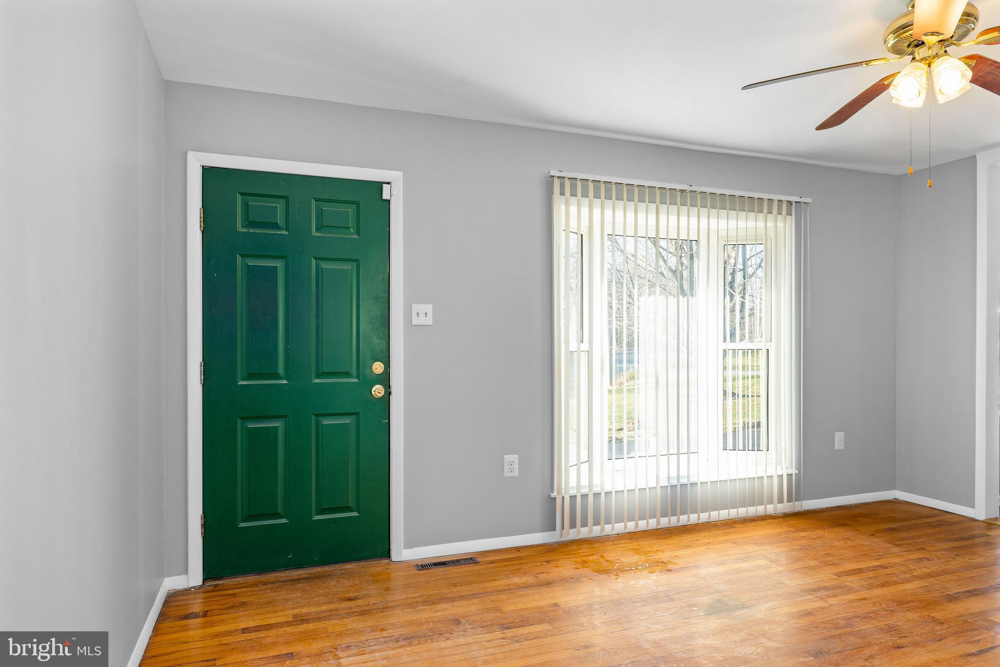 NORTH HILLS - Residential