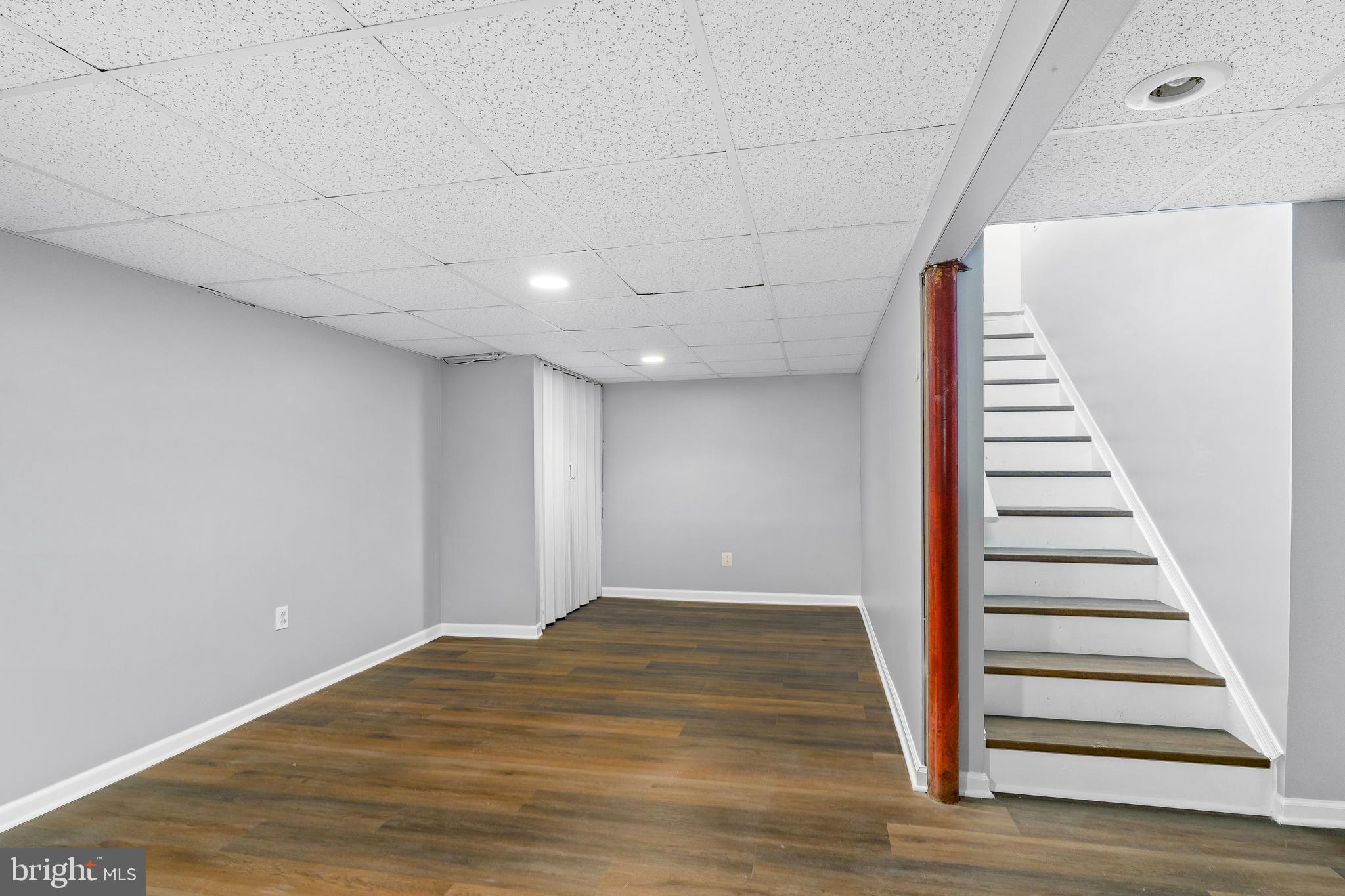 NORTH HILLS - Residential