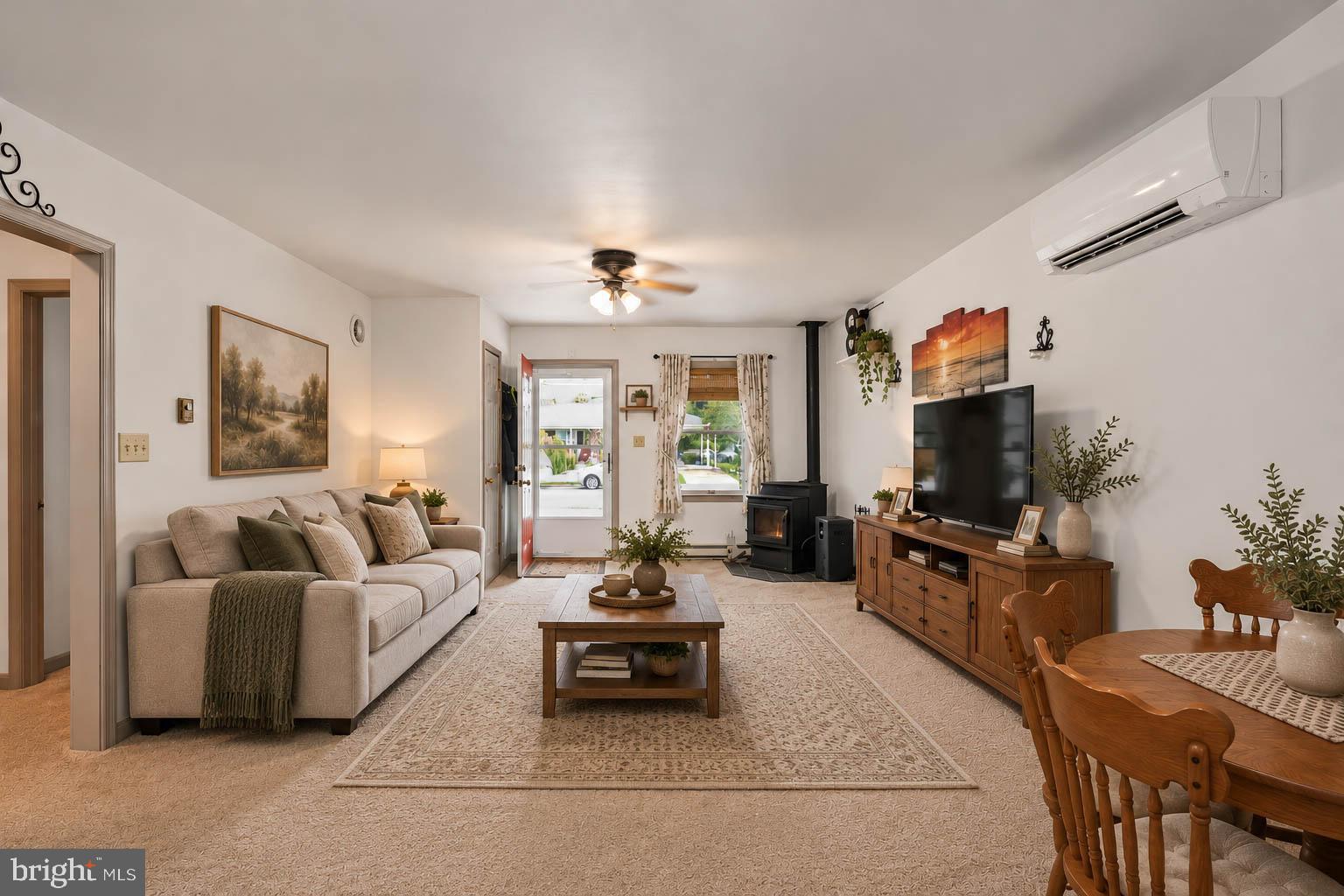 315 HICKORY LANE