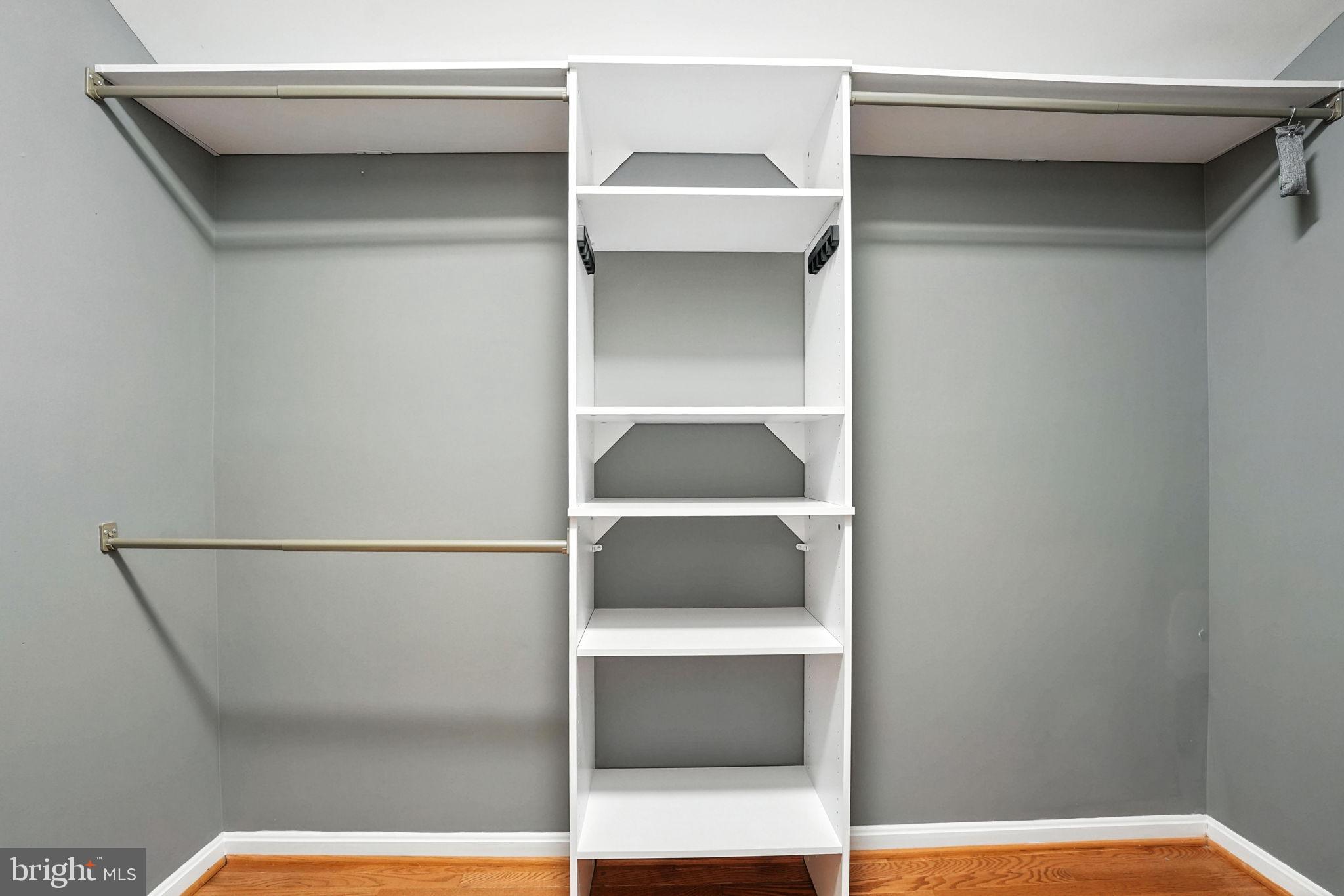 FOX CHASE - Residential