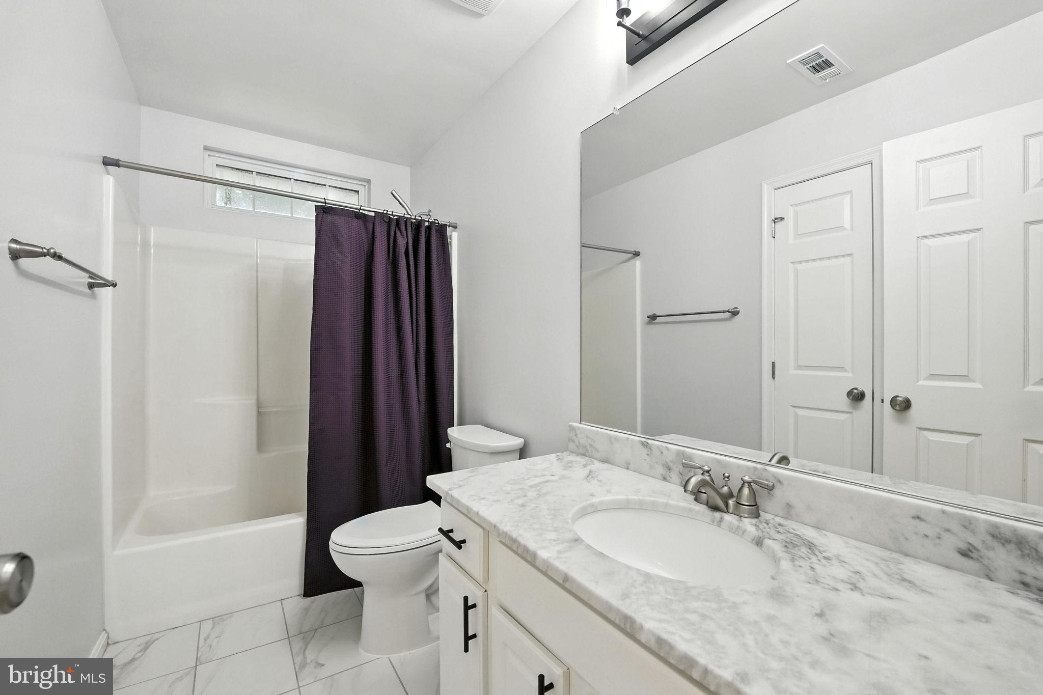 FOX CHASE - Residential