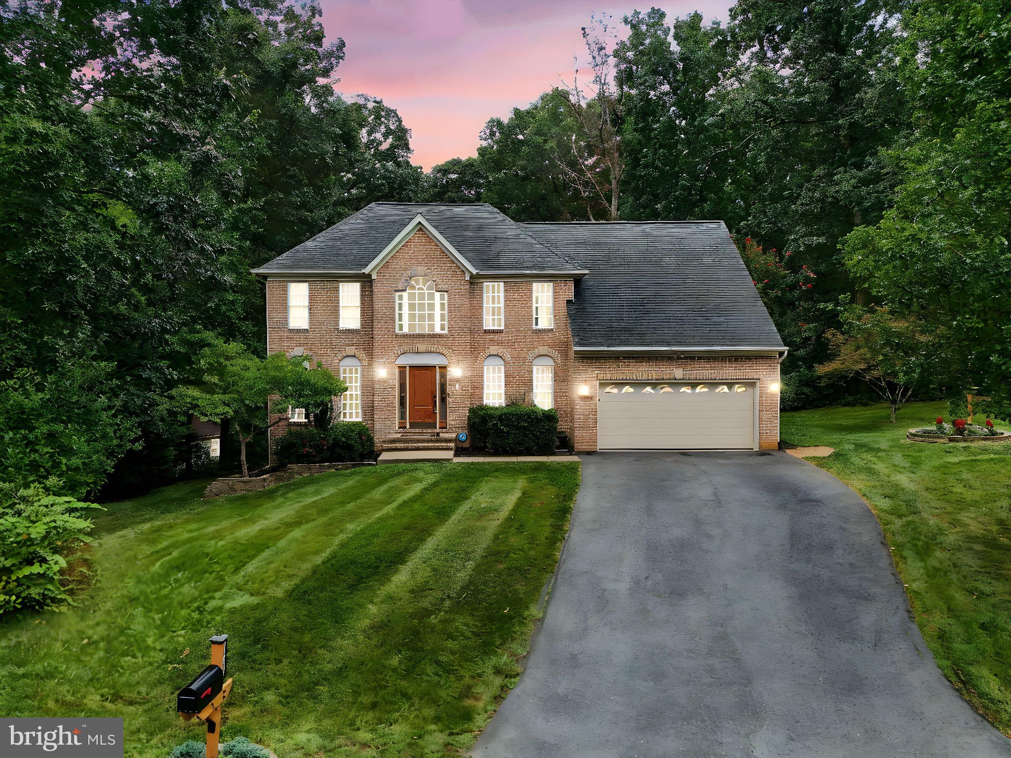 FOX CHASE - Residential