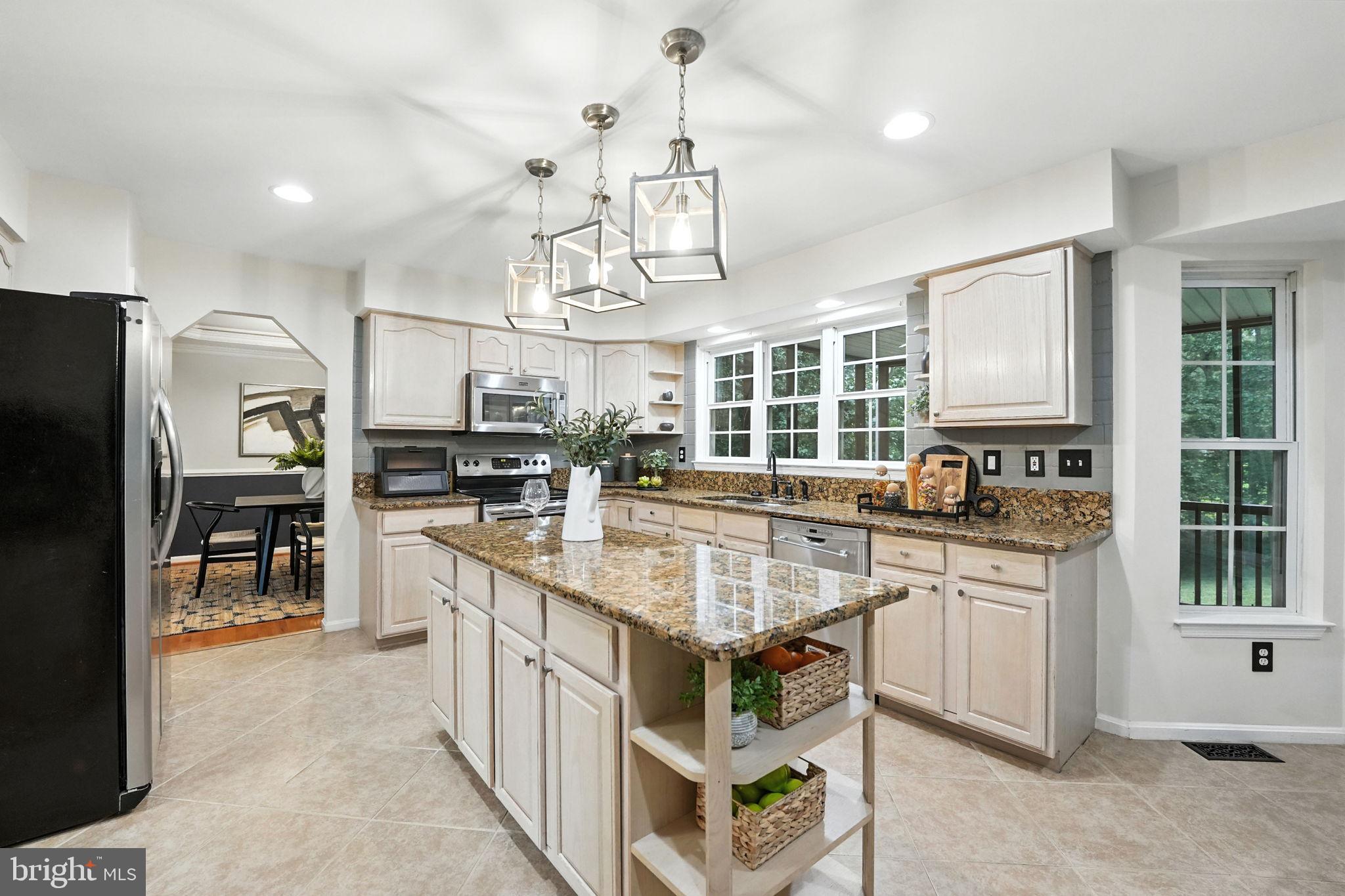 FOX CHASE - Residential