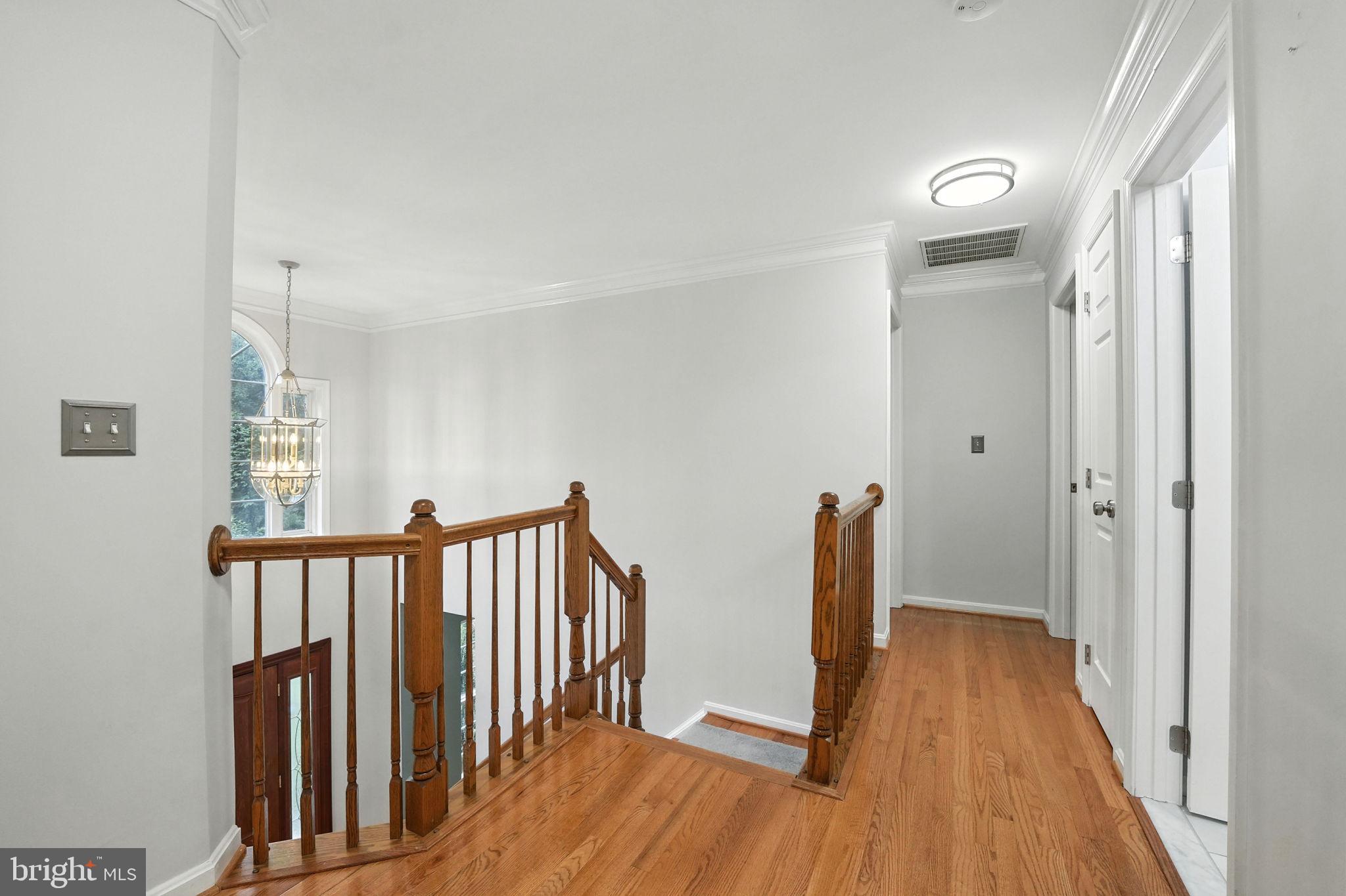 FOX CHASE - Residential