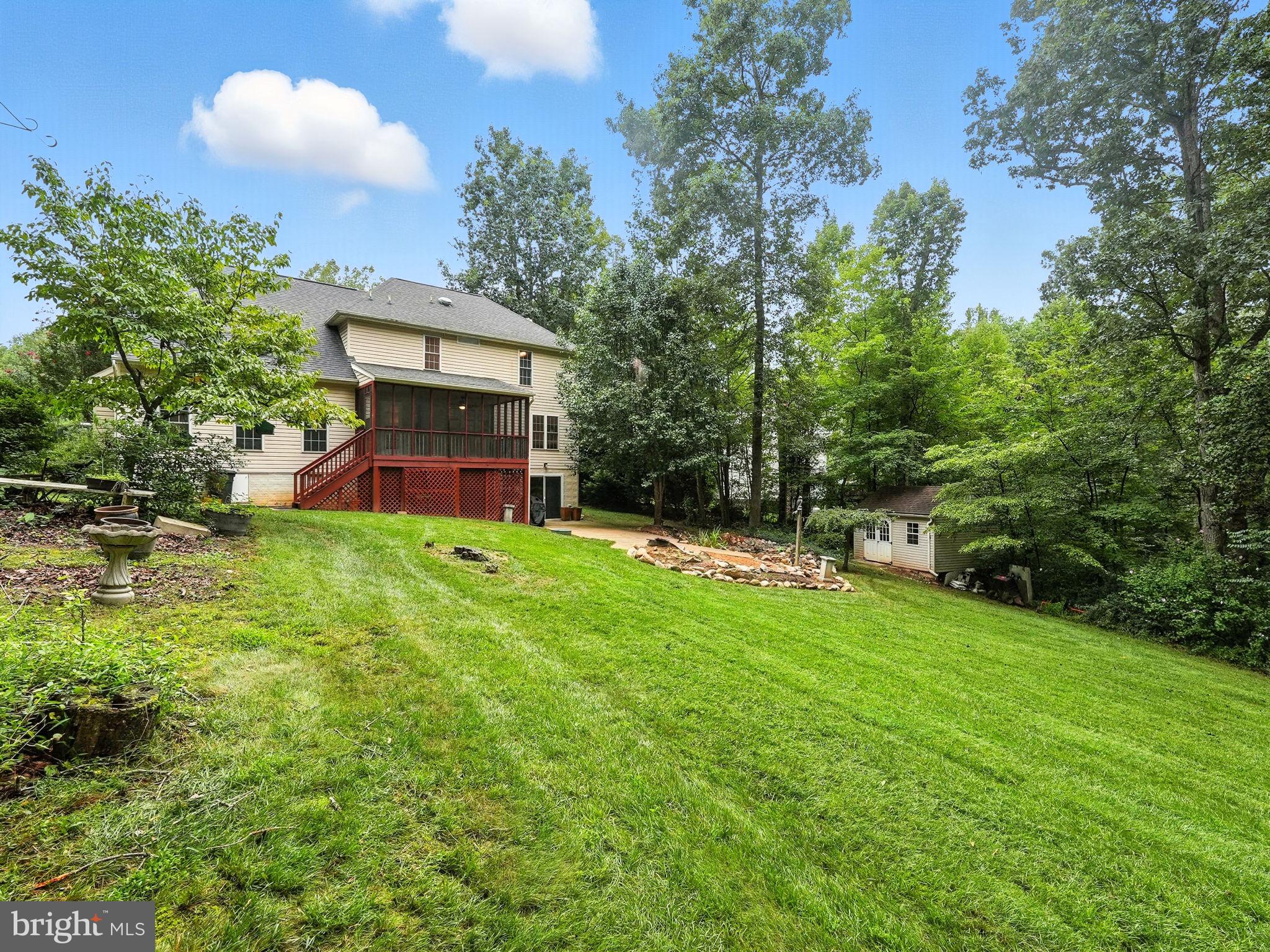 FOX CHASE - Residential