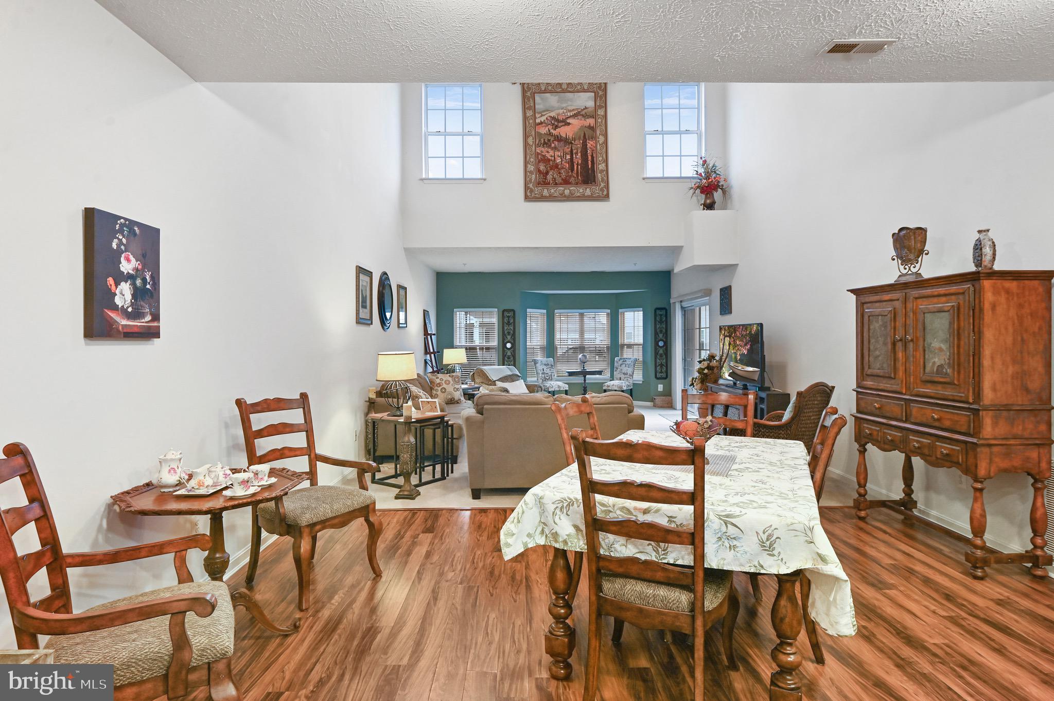 WOOD CREEK GOLF COMM - Residential