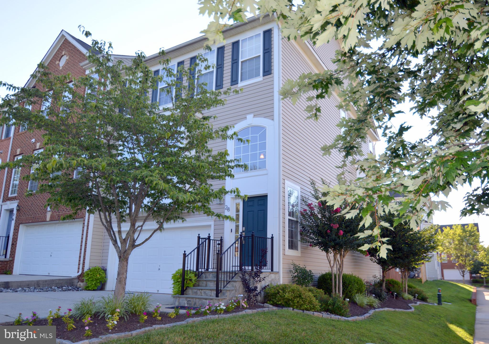 HIDDEN CREEK - Residential