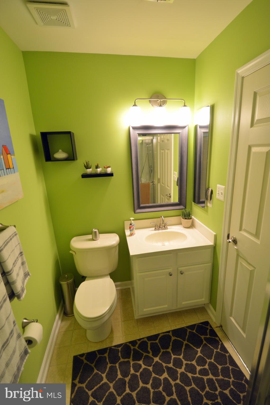 HIDDEN CREEK - Residential