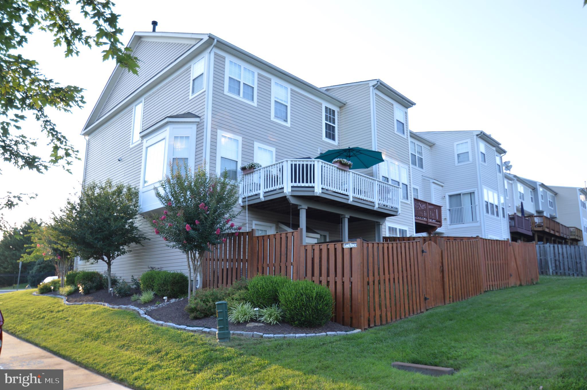 HIDDEN CREEK - Residential