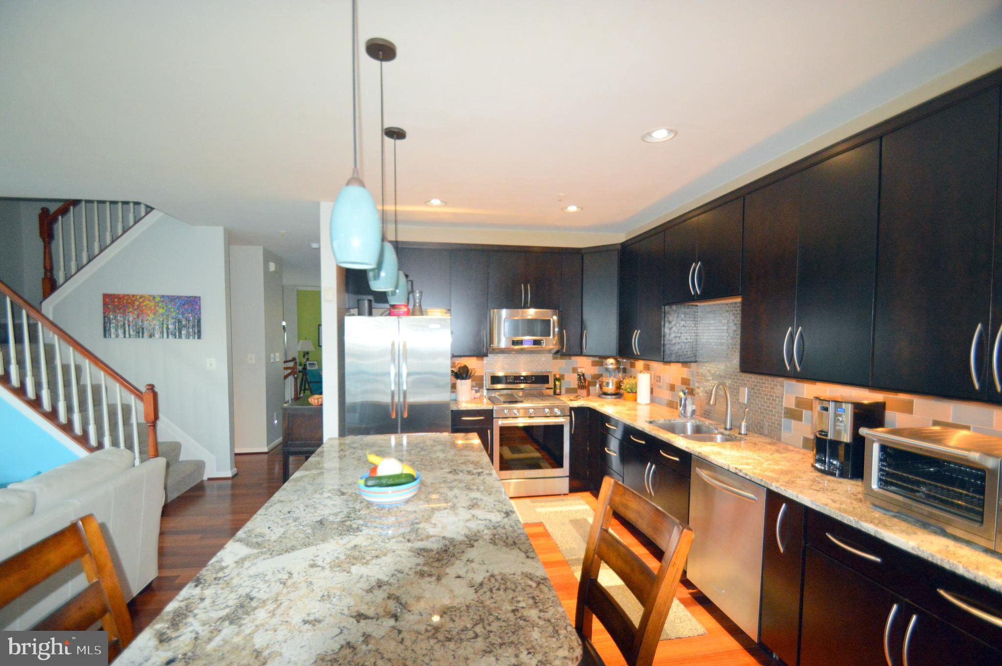 HIDDEN CREEK - Residential