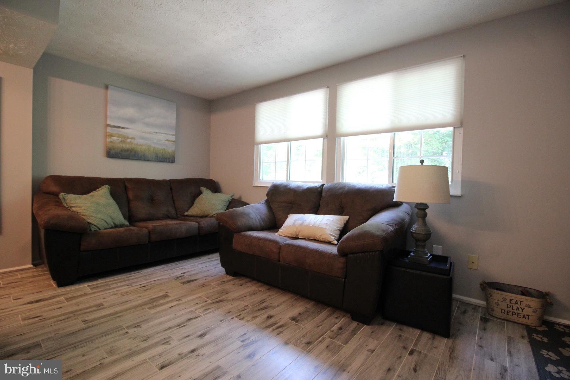 RESTON - Residential Lease