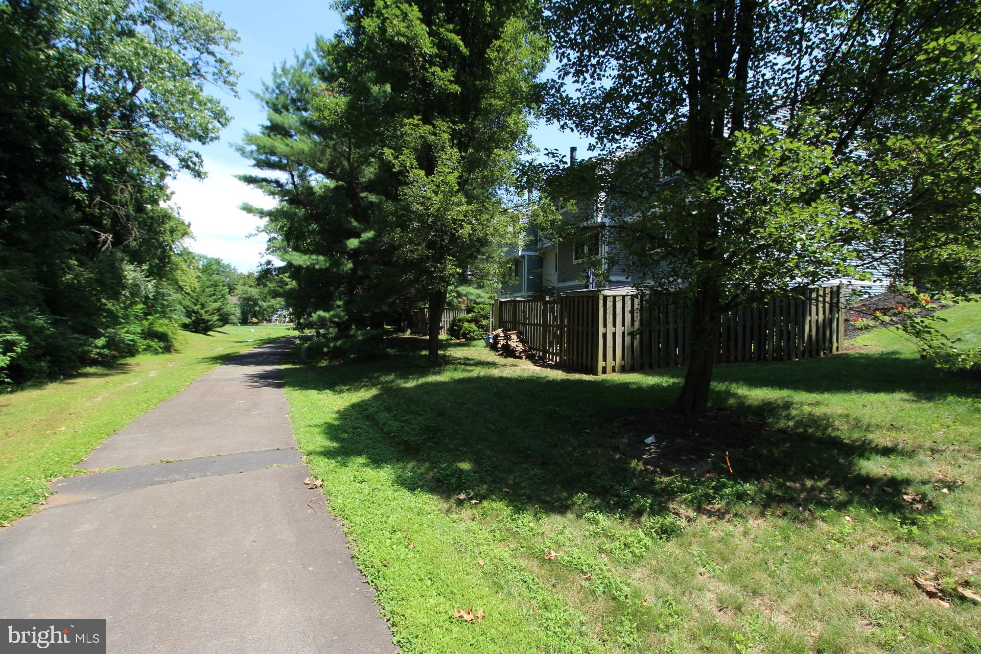 RESTON - Residential Lease