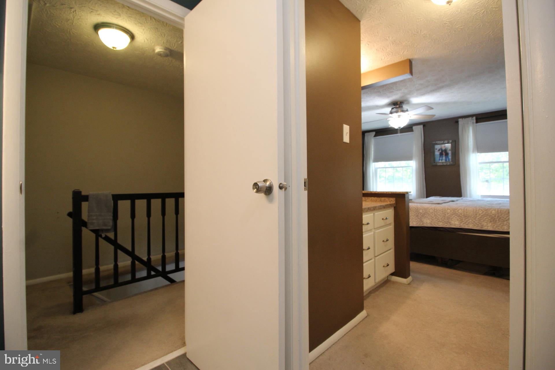 RESTON - Residential Lease