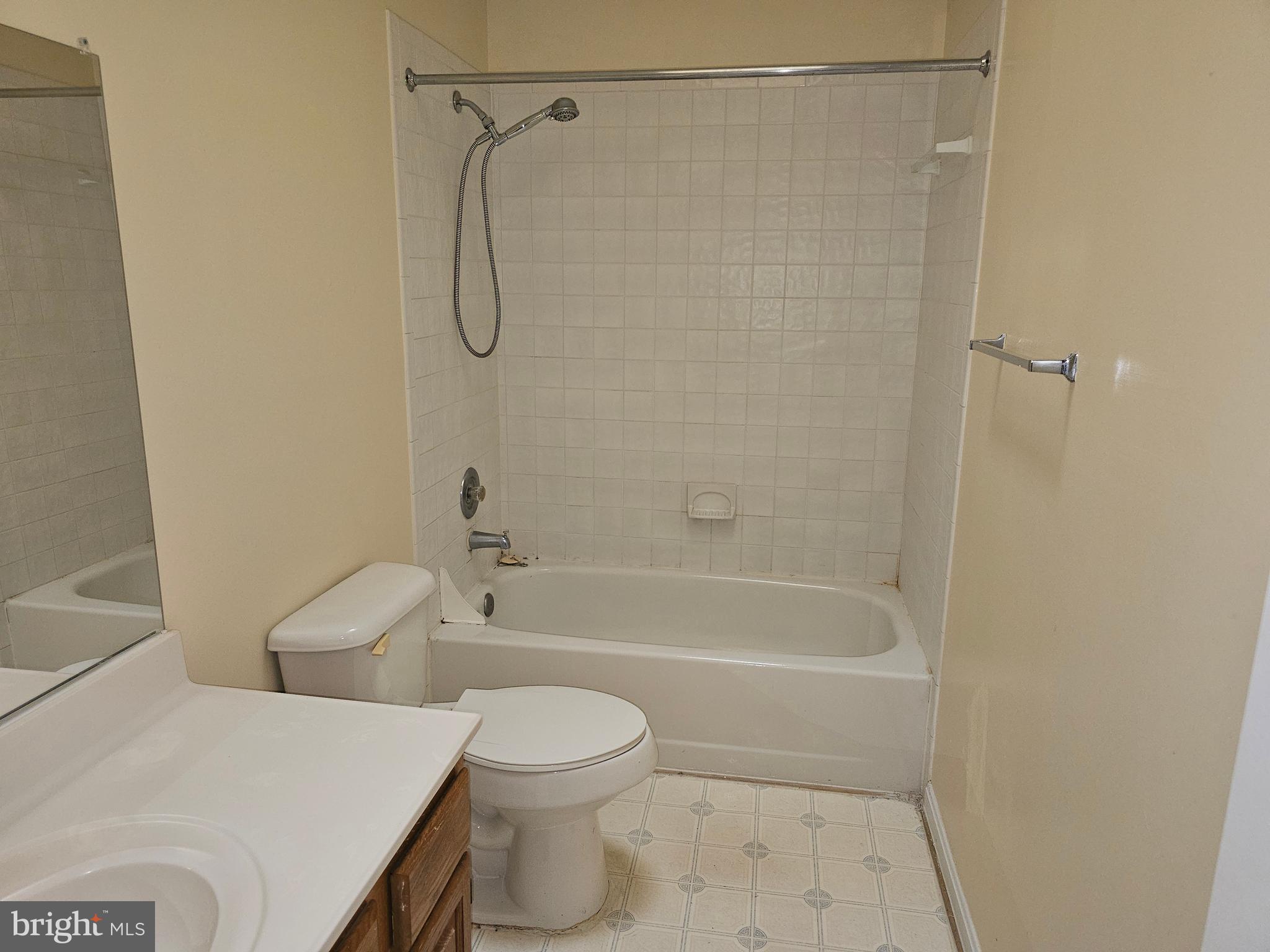 KETTERING - Residential Lease