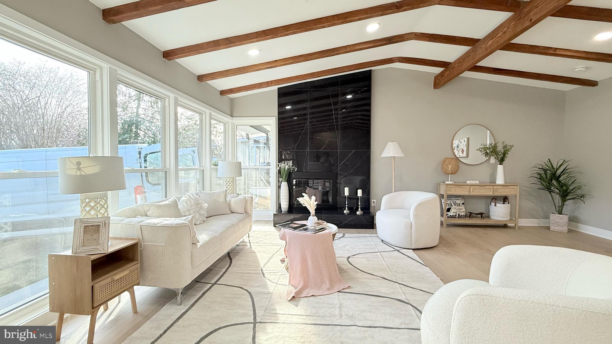 POTOMAC VALLEY - Residential