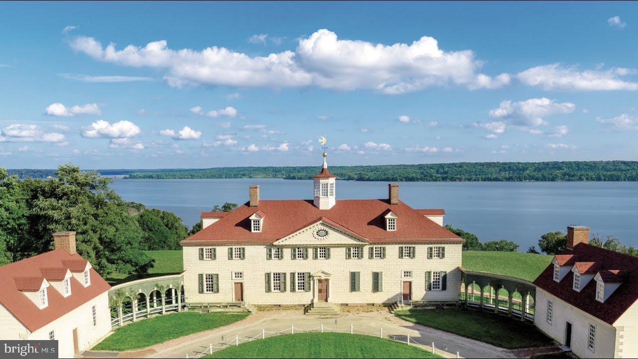 POTOMAC VALLEY - Residential