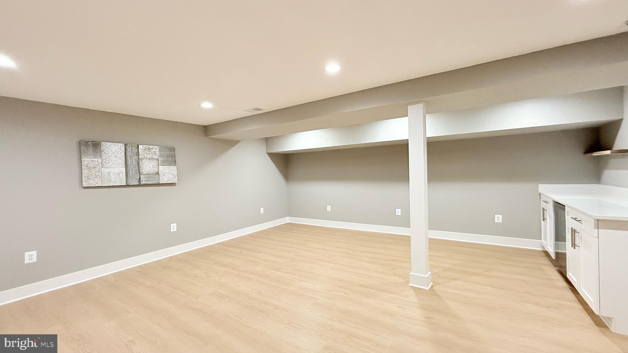 POTOMAC VALLEY - Residential