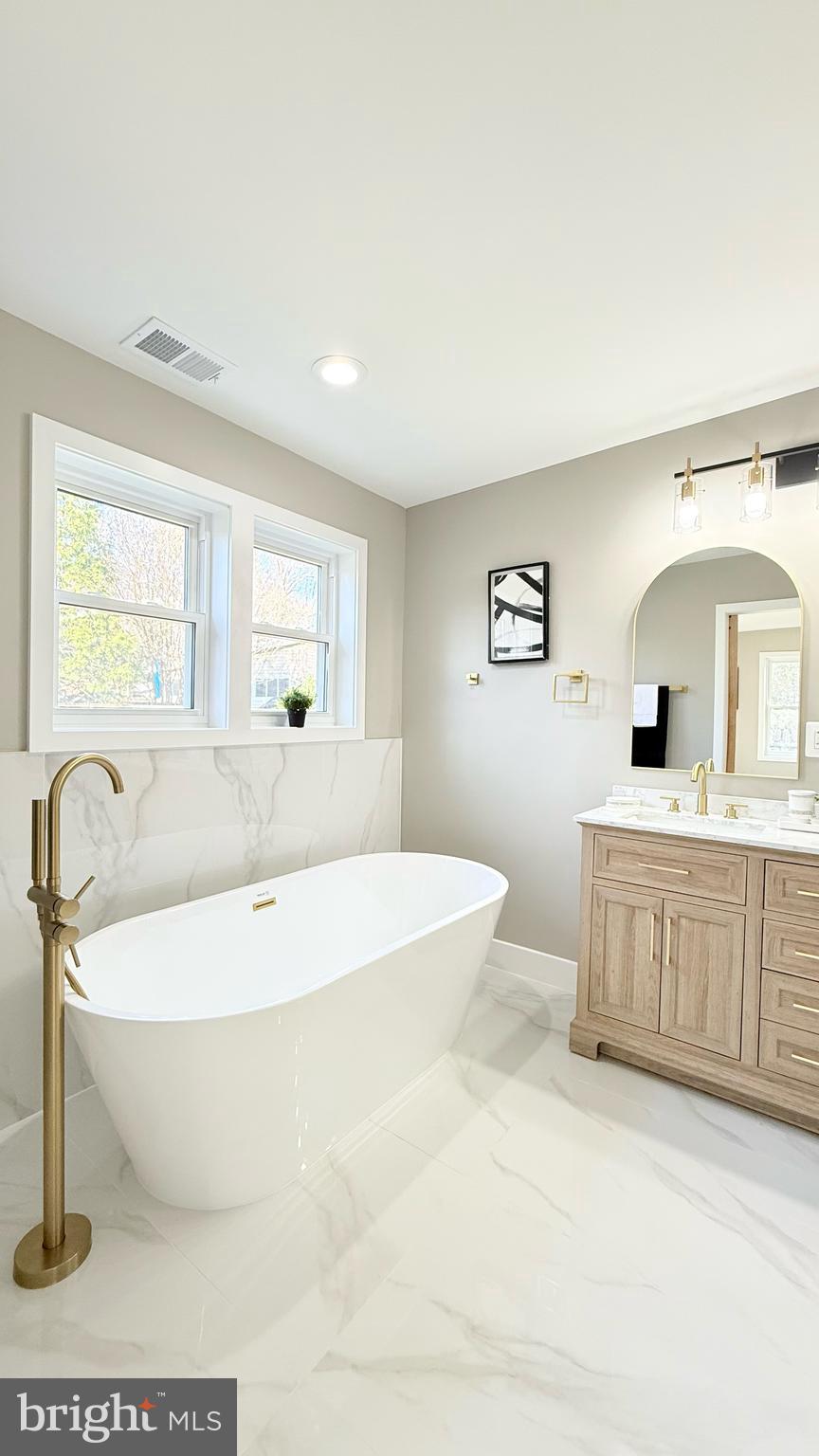 POTOMAC VALLEY - Residential