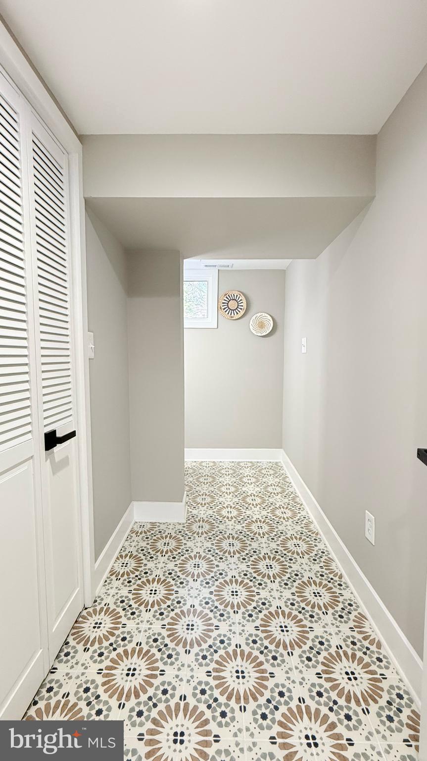 POTOMAC VALLEY - Residential