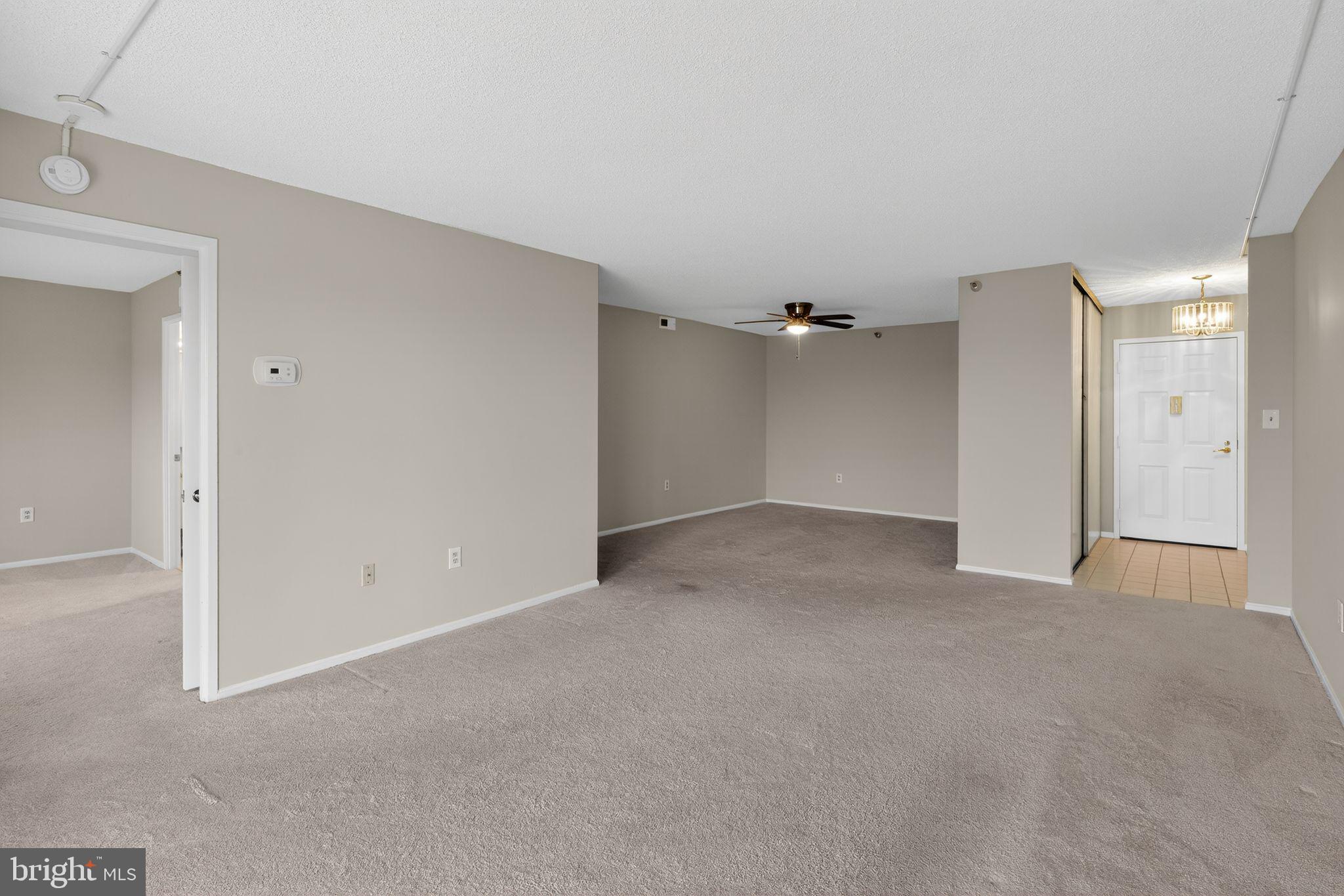 LEISURE WORLD - Residential
