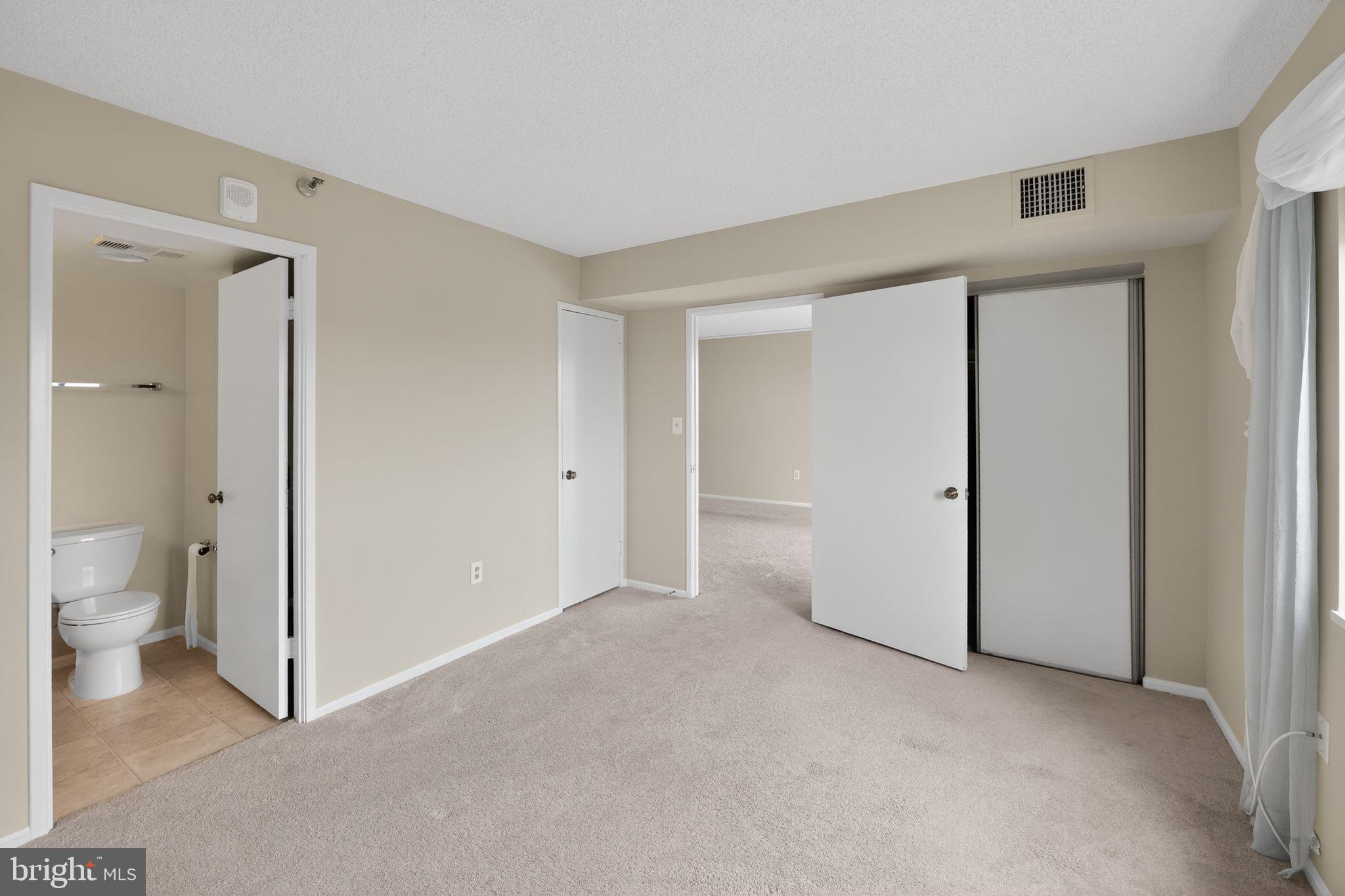 LEISURE WORLD - Residential