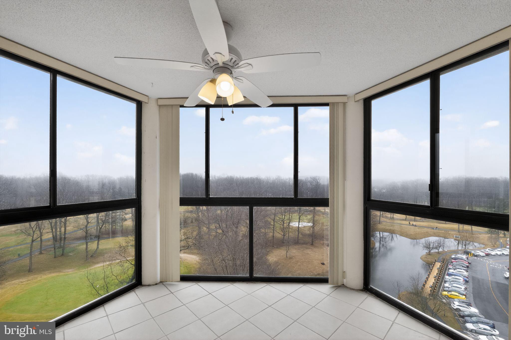 LEISURE WORLD - Residential