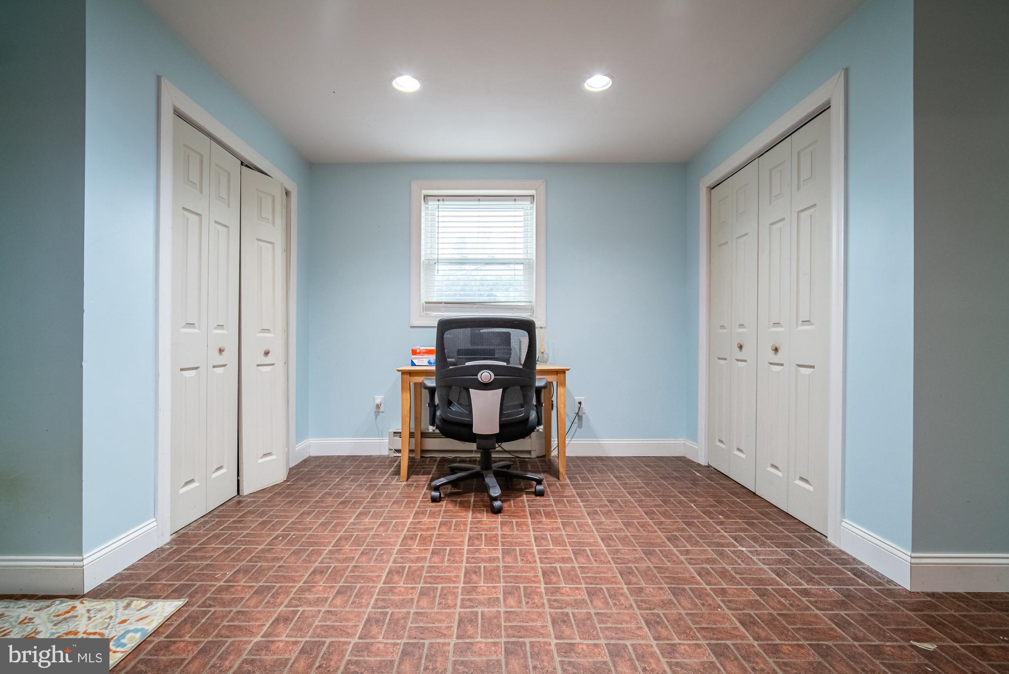 CHESTNUT RIDGE - Residential