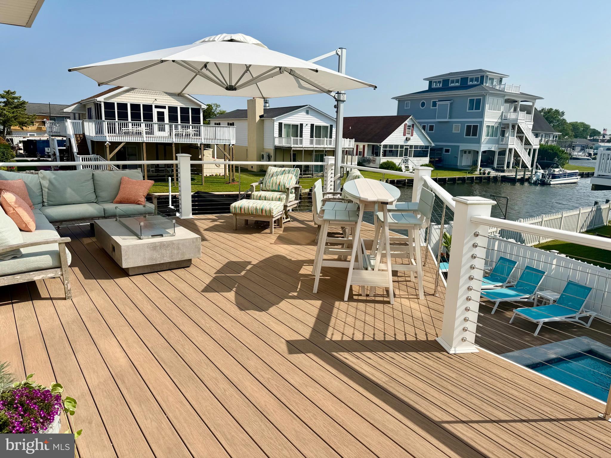 28 OYSTER BAY DRIVE