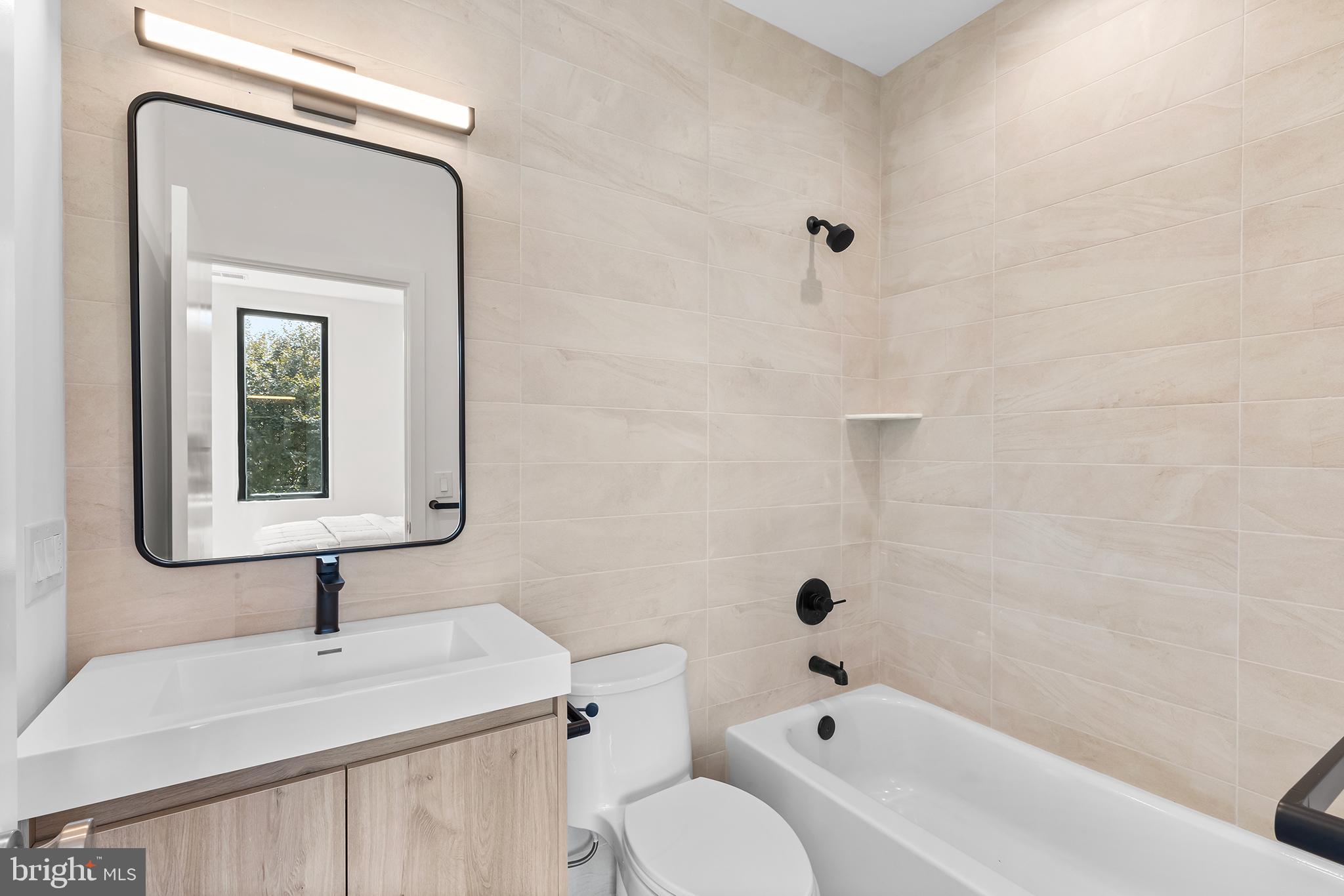 MANAYUNK - Residential